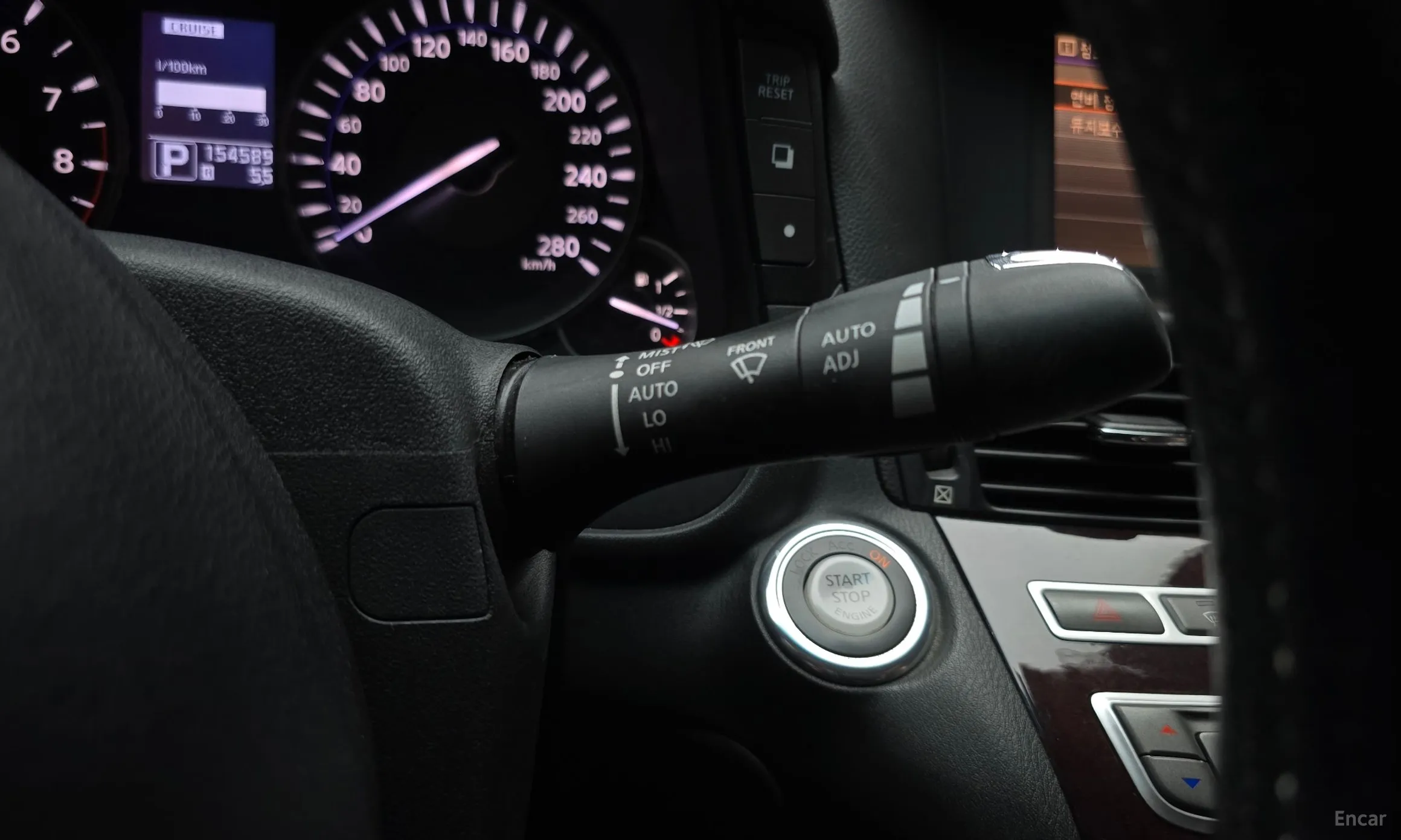 Infiniti M37 превью 17