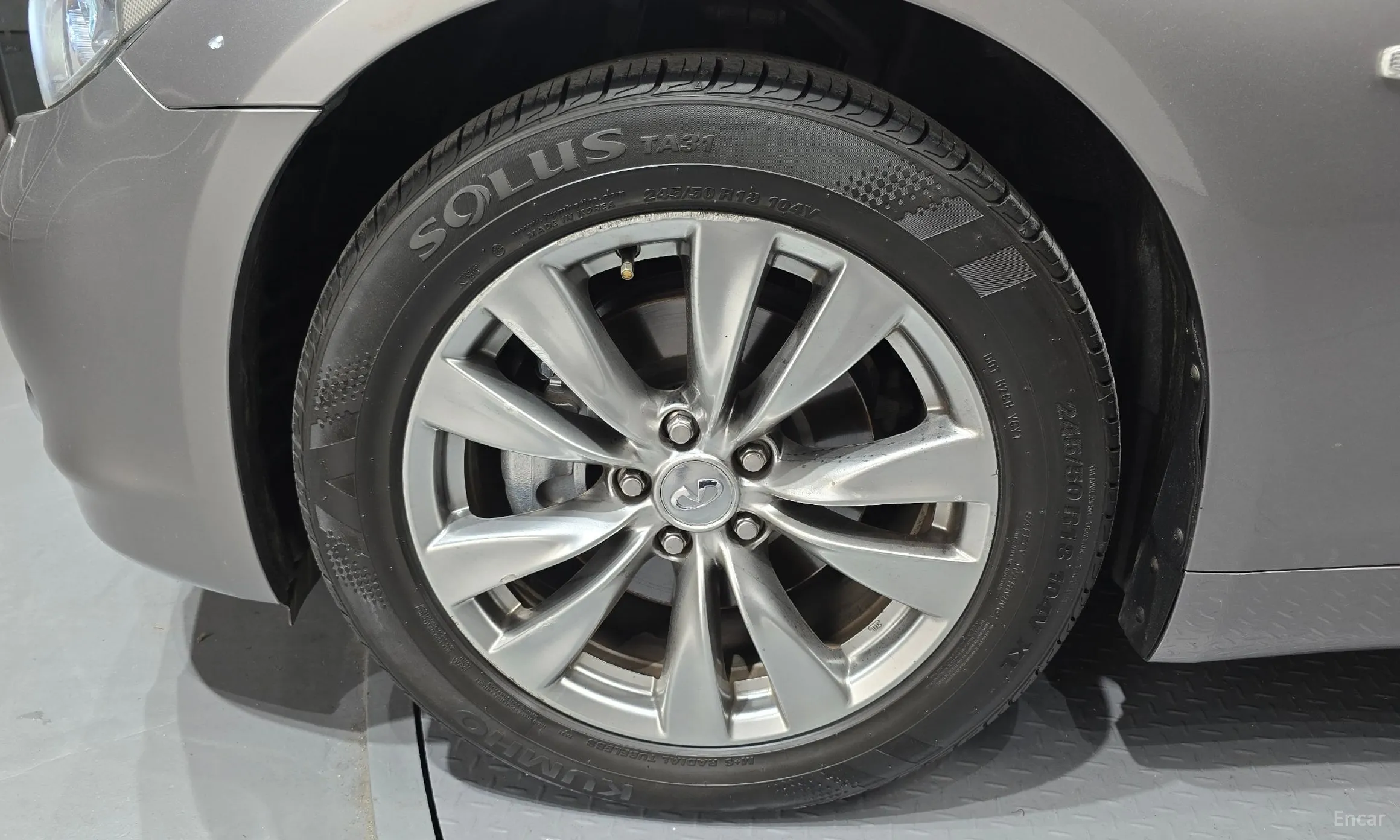 Infiniti M37 превью 5