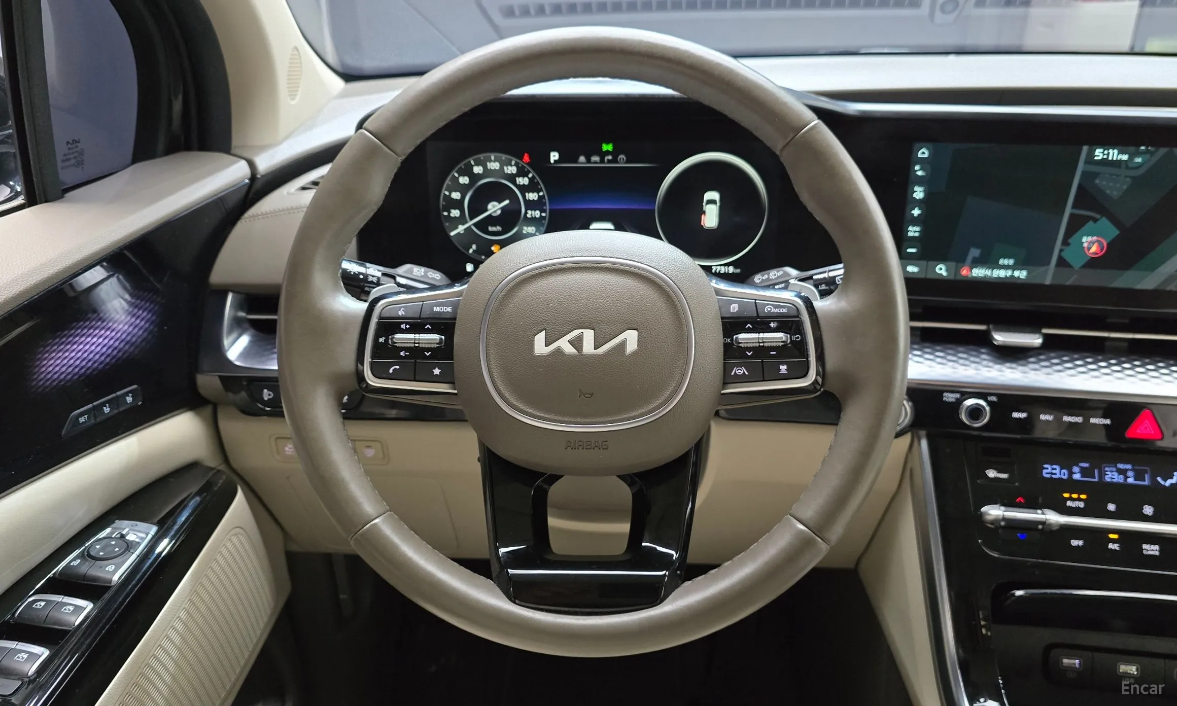 Kia Carnival Gen 4 превью 13