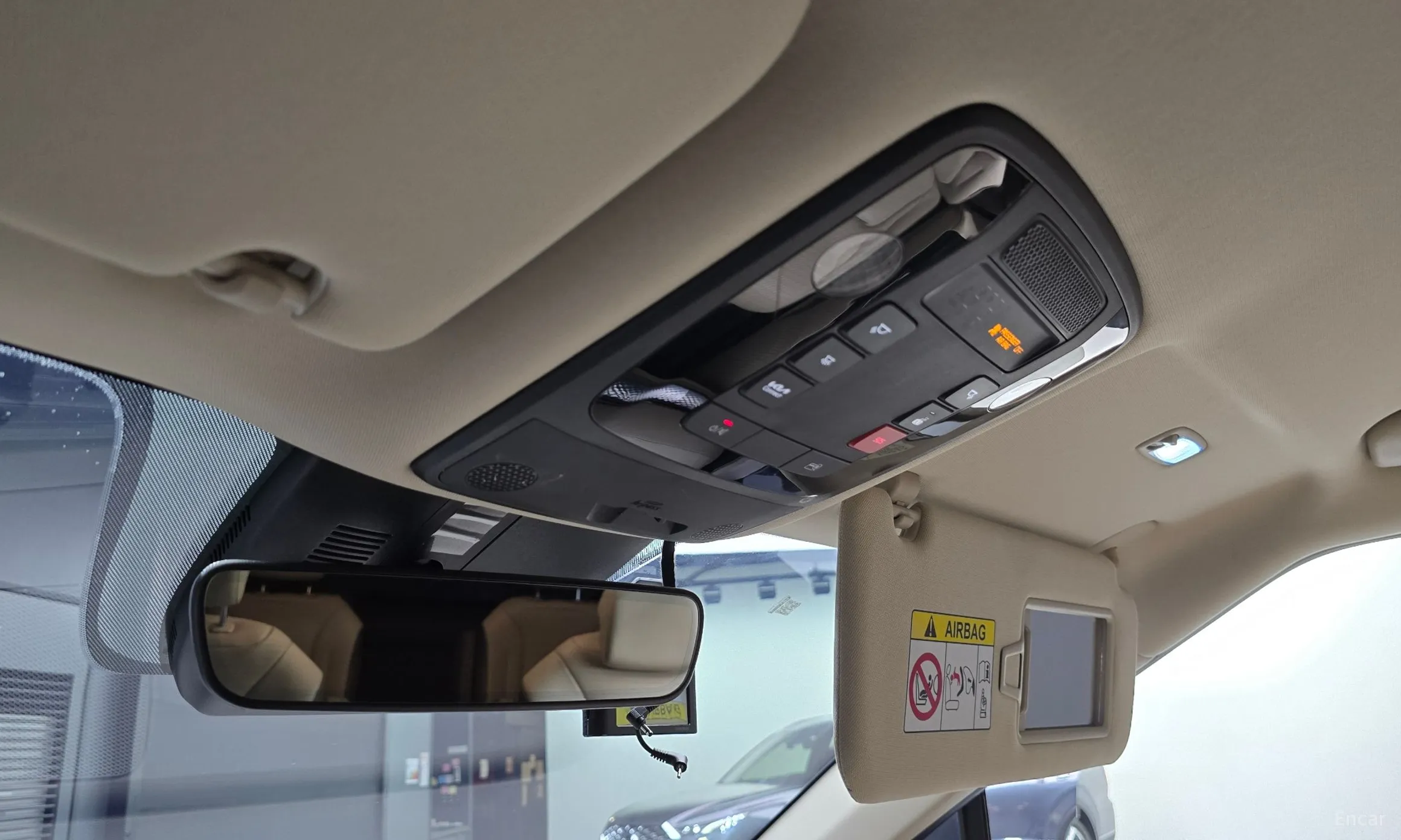 Kia Carnival Gen 4 превью 17