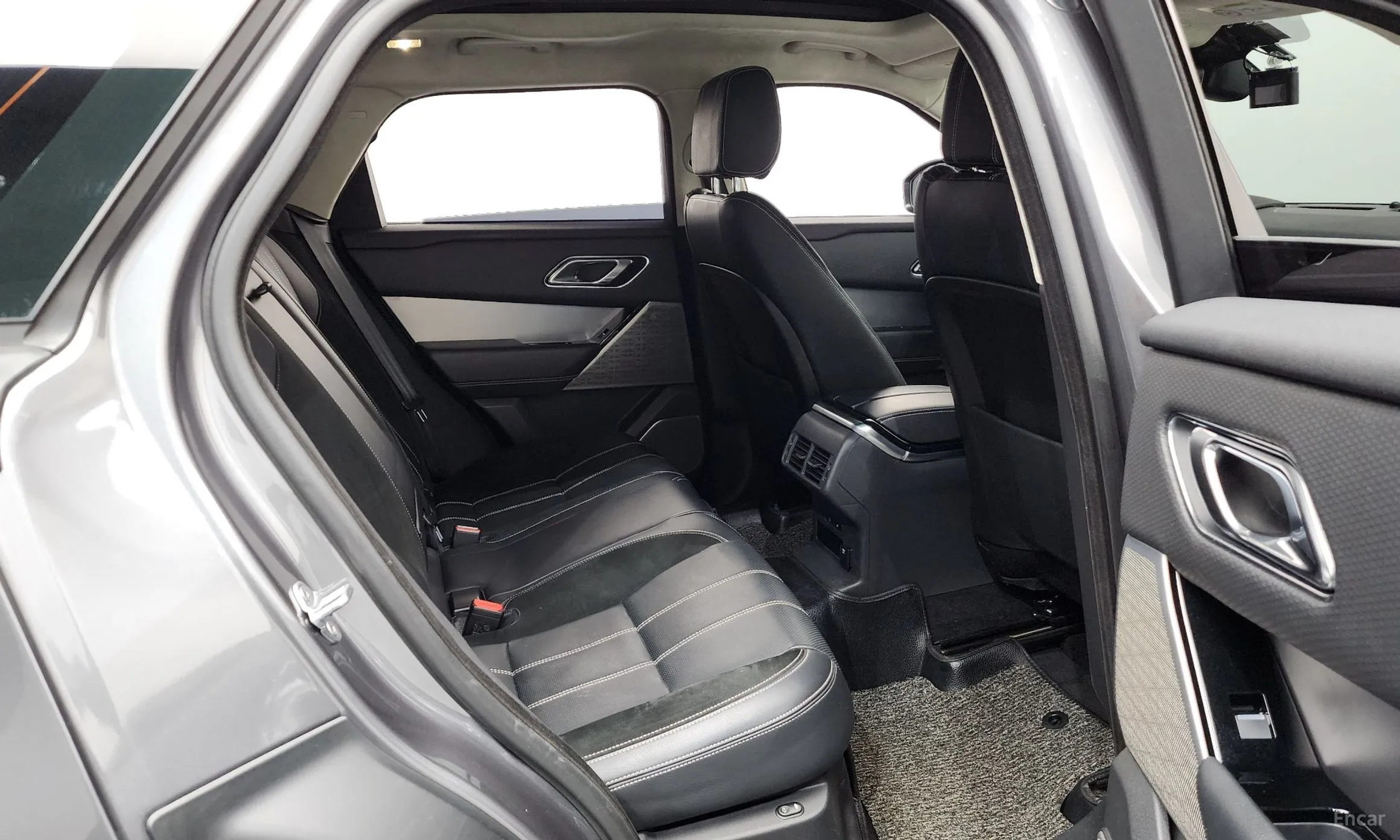 Land Rover Range Rover Bella превью 12