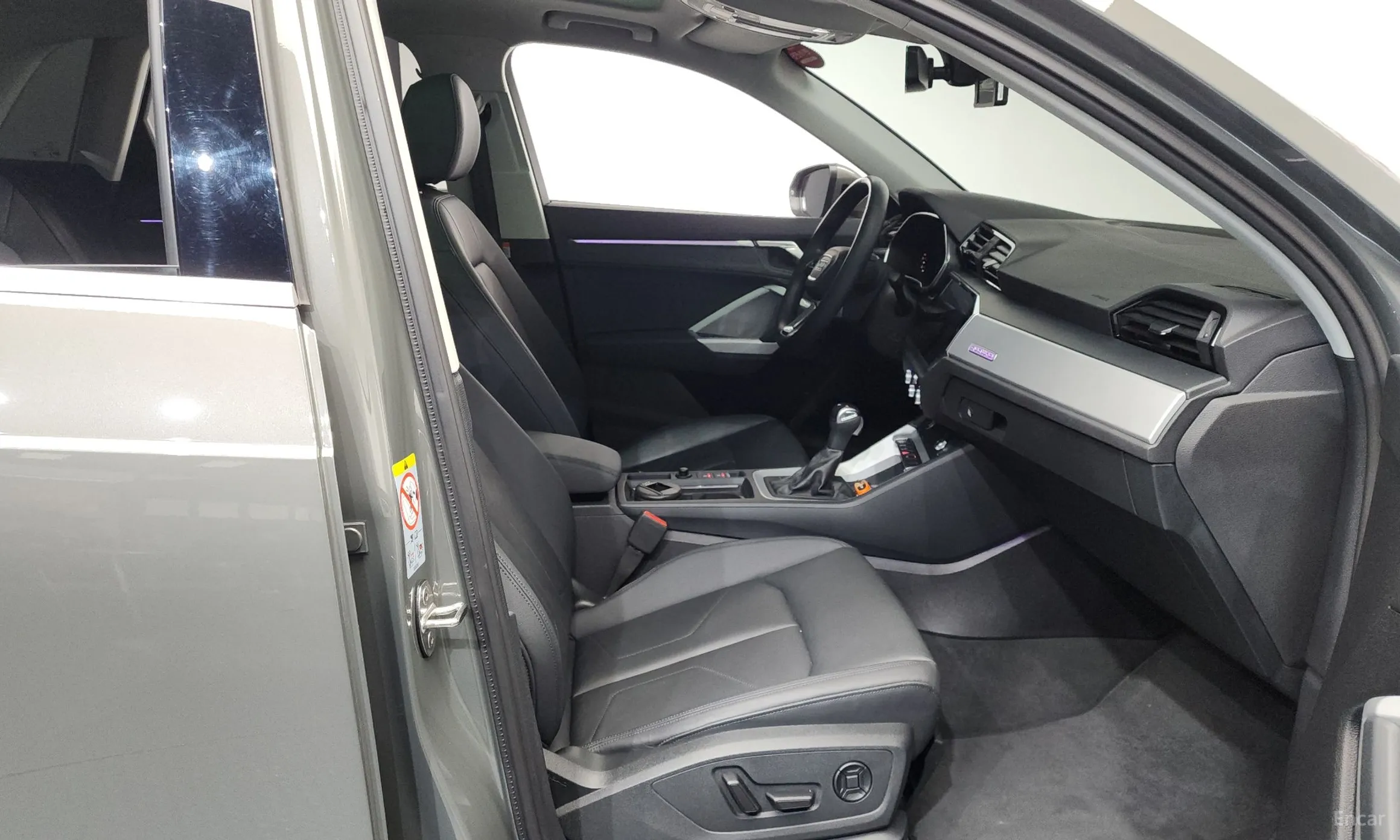 Audi Q3 (F3) превью 11