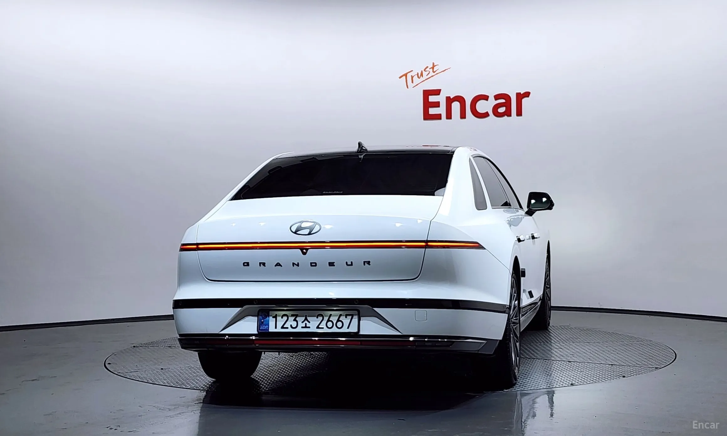 Hyundai Grandeur Hybrid (GN7) превью 4