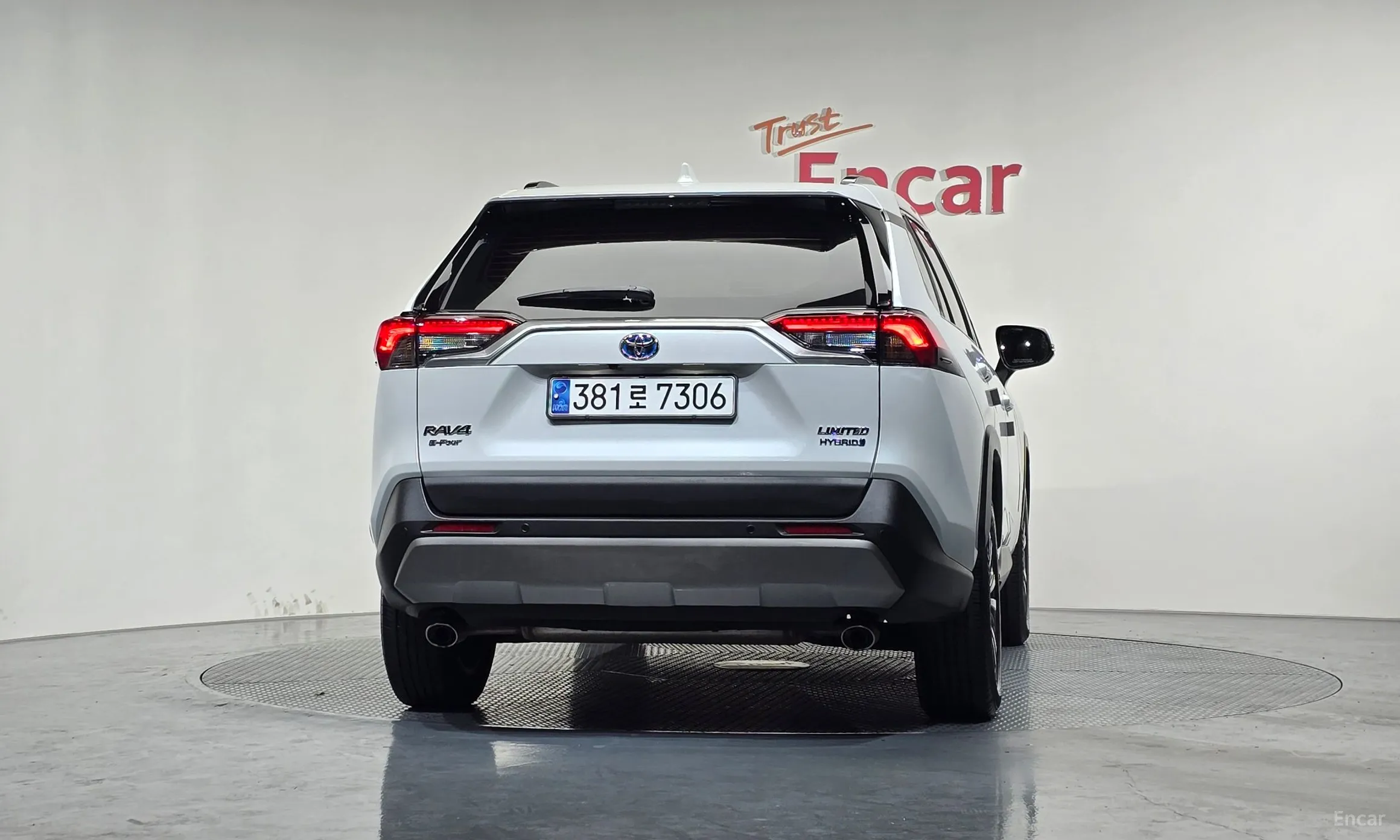 Toyota RAV4 5th Generation превью 4