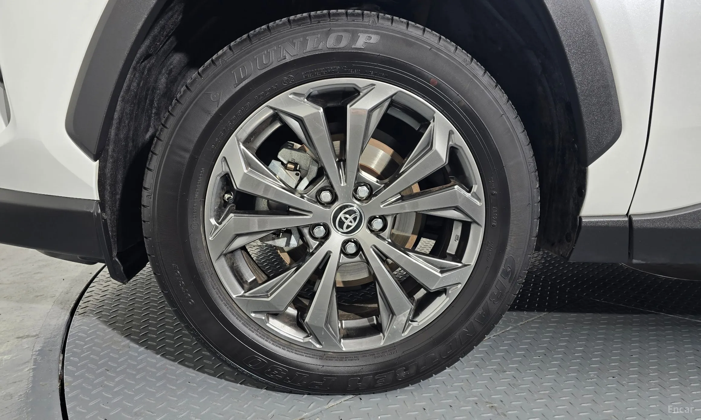 Toyota RAV4 5th Generation превью 5