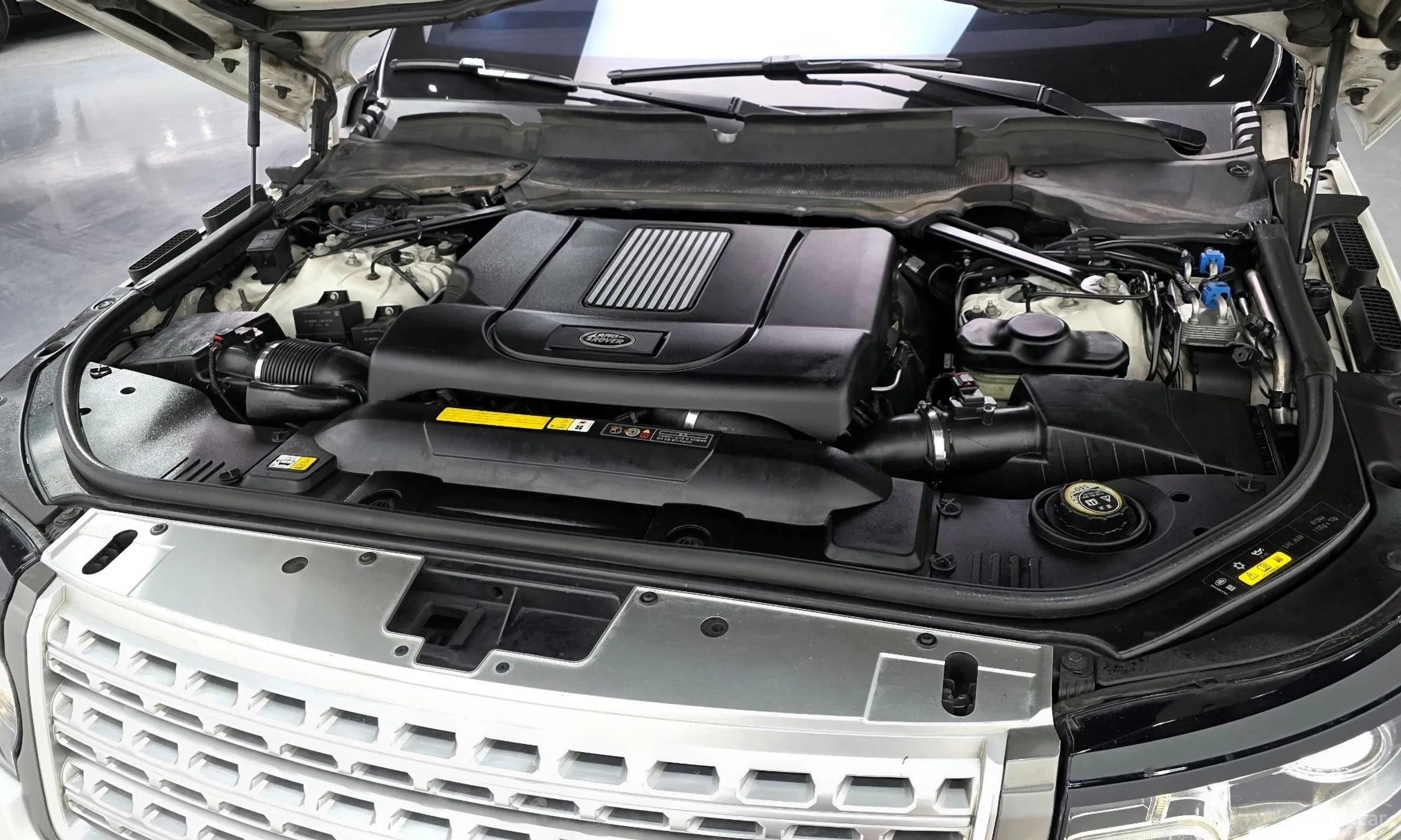Land Rover Range Rover 4th Generation превью 6