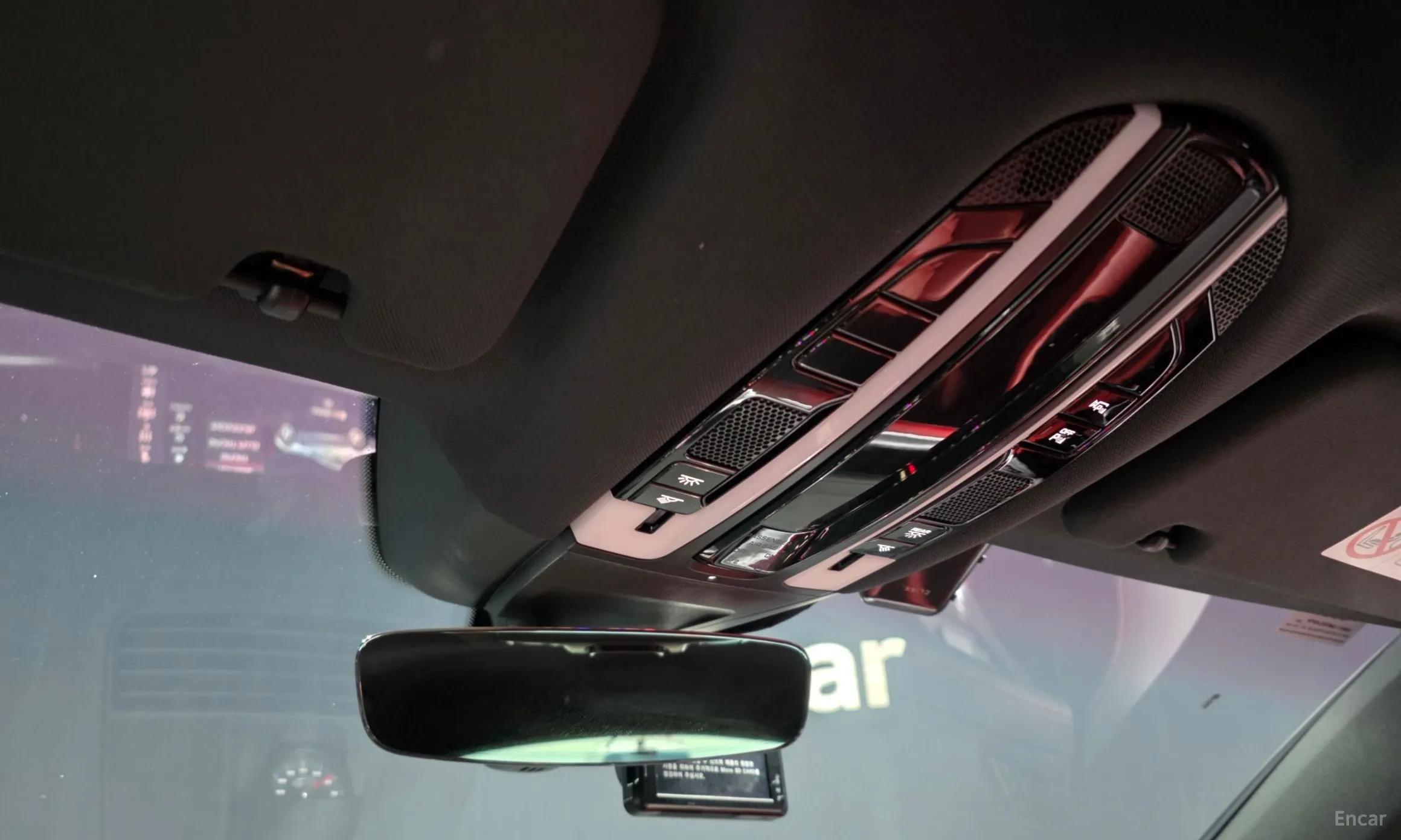 Porsche Panamera (971) превью 18