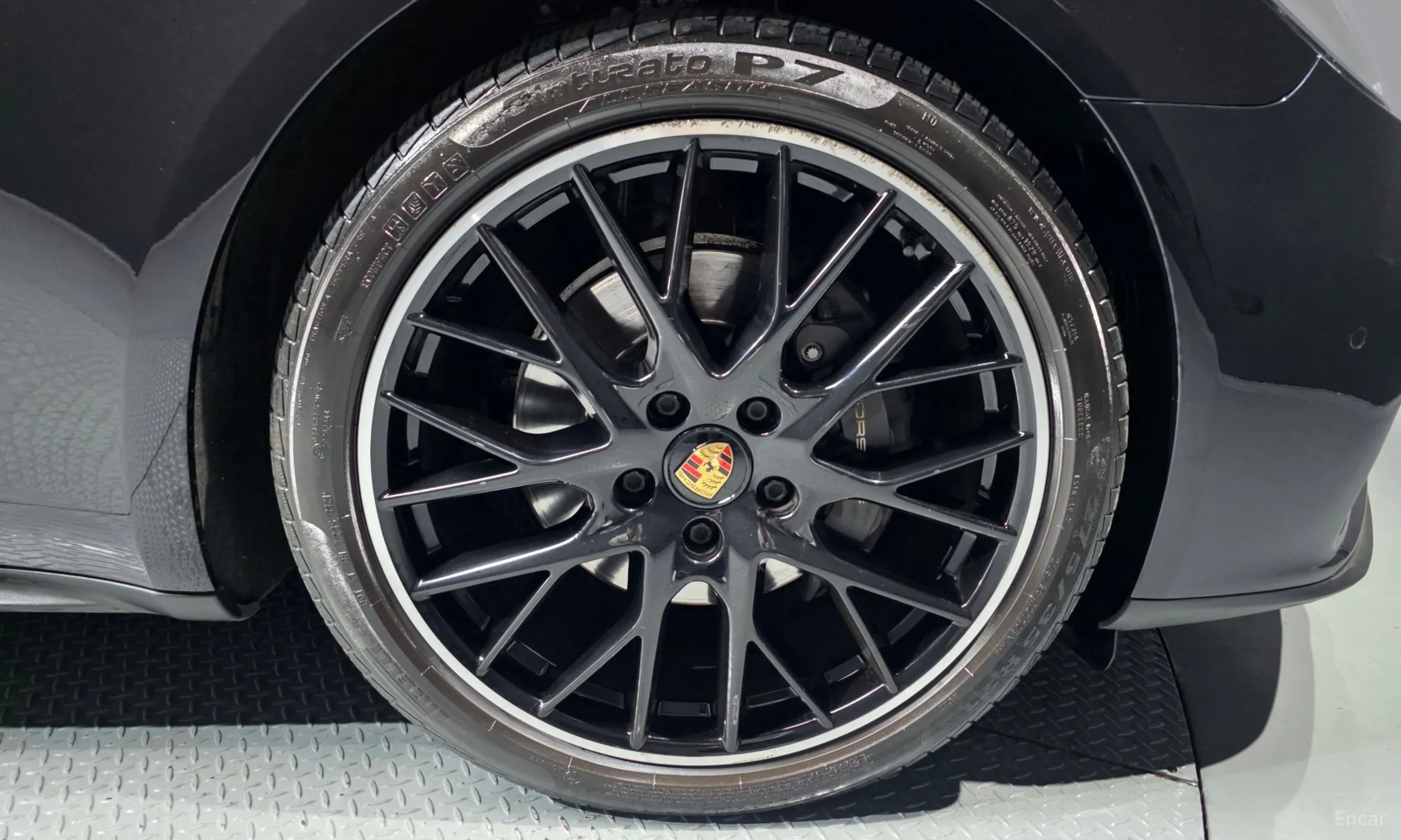 Porsche Panamera (971) превью 5