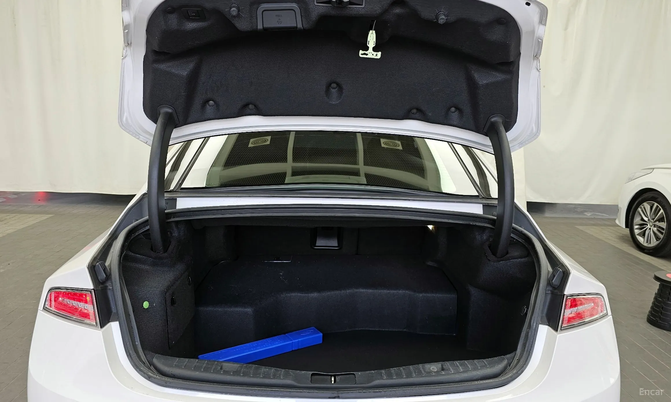 Lincoln New MKZ превью 20