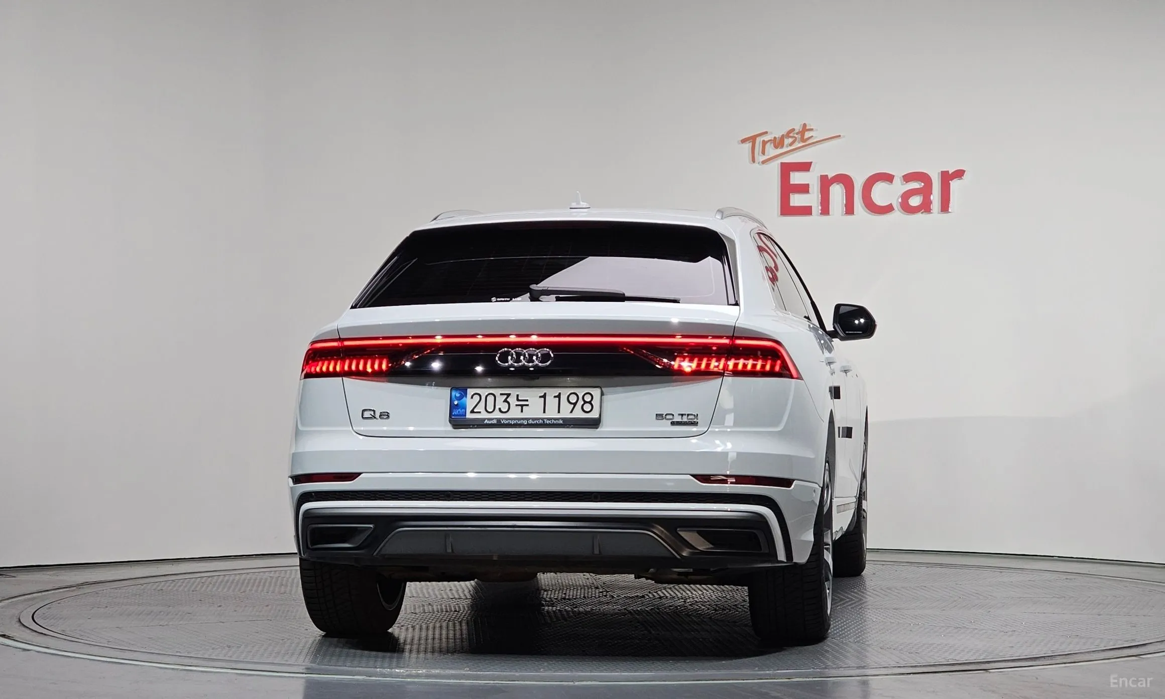 Audi Q8 (4M) превью 4