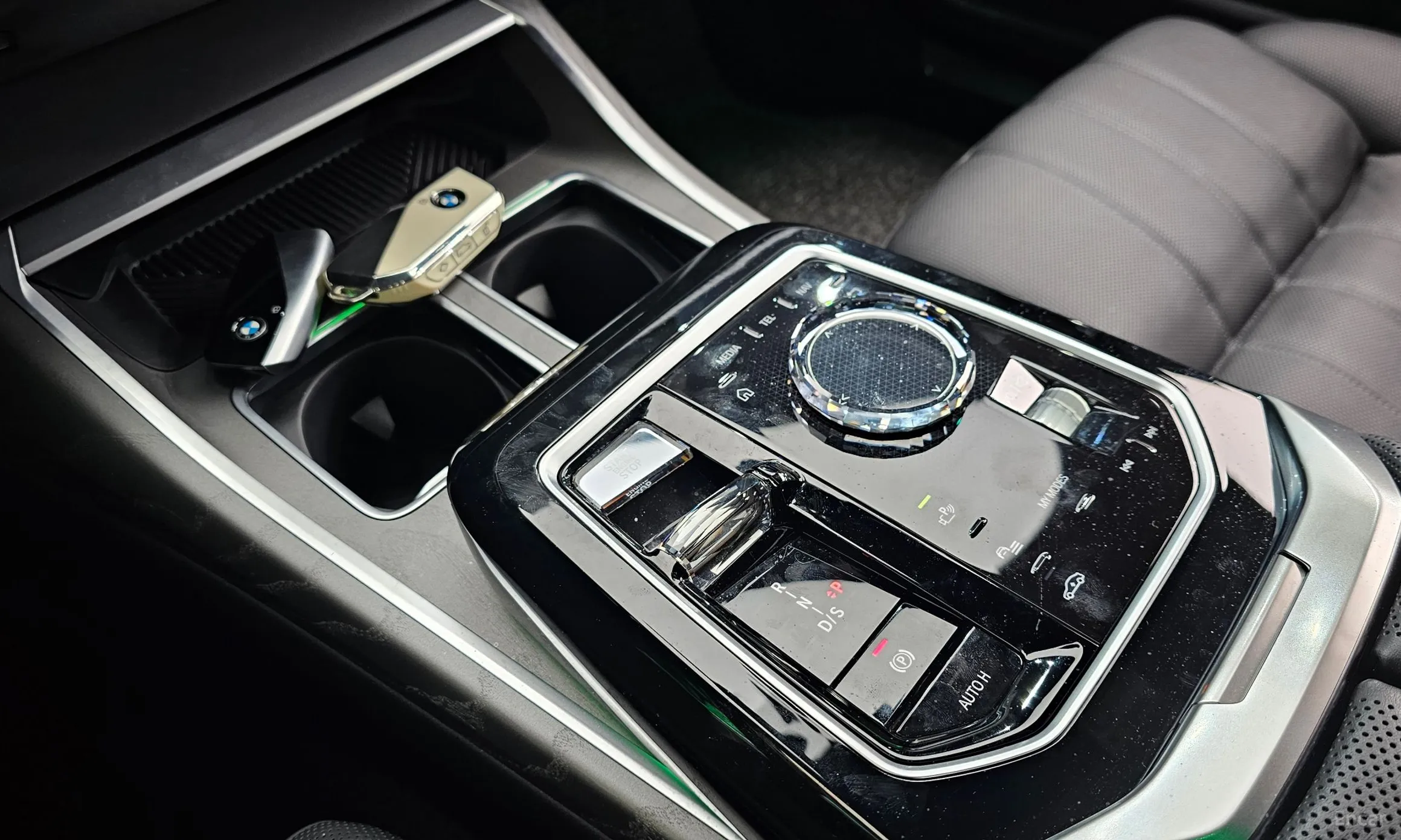 BMW 7 Series (G70) превью 9