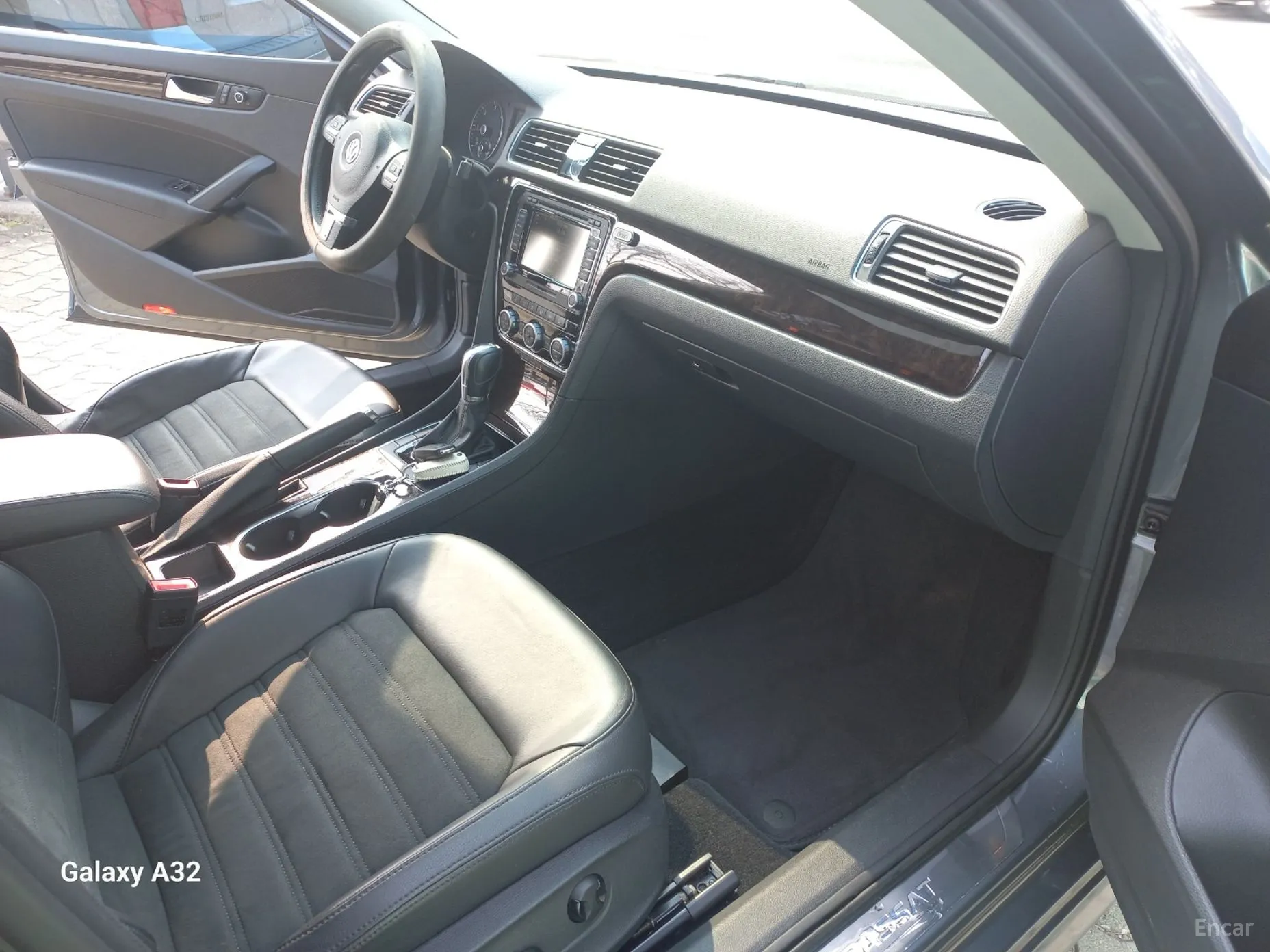Volkswagen The New Passat превью 16