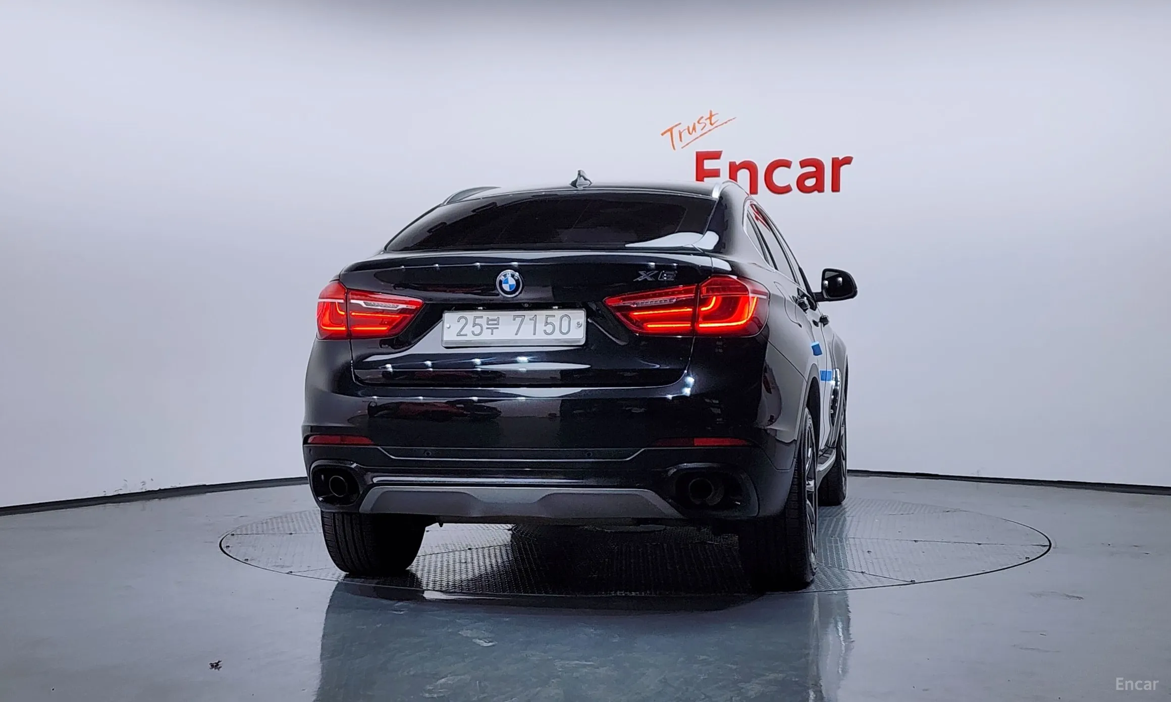 BMW X6 (F16) превью 4