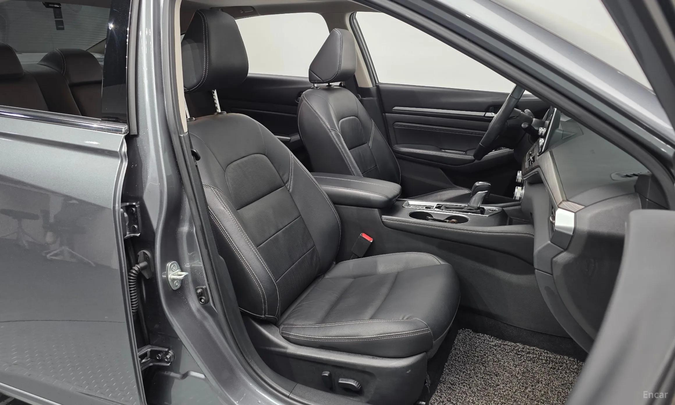 Nissan Altima (L34) превью 10