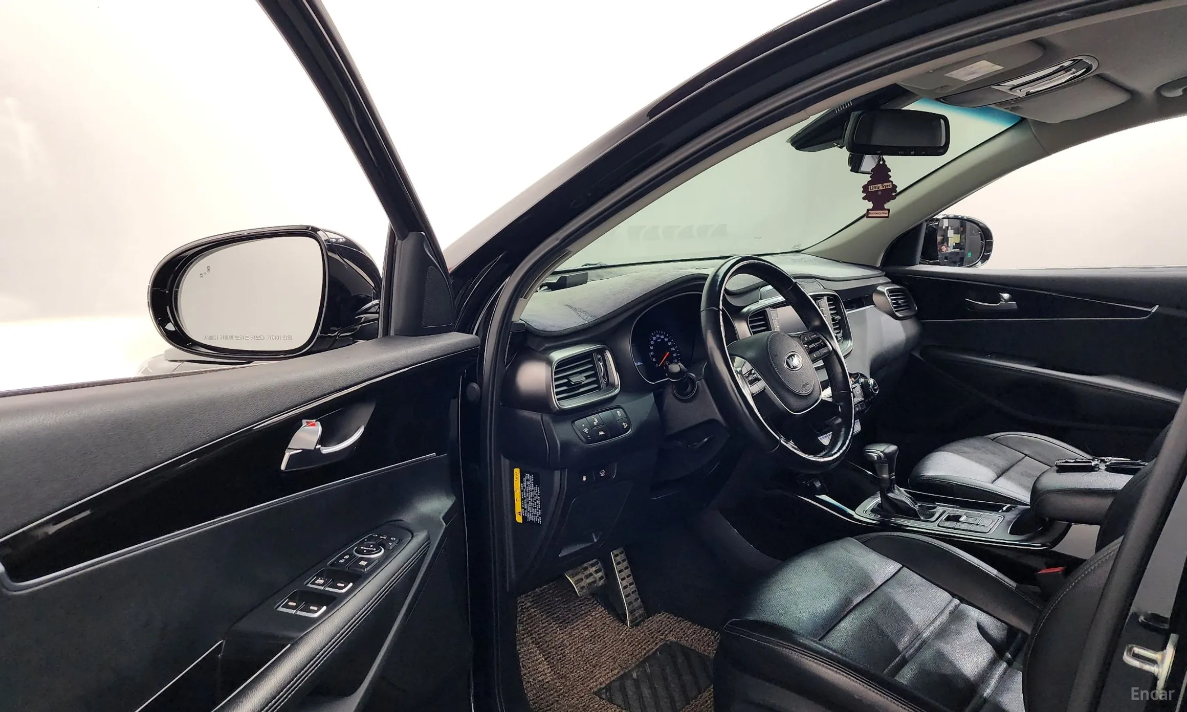 Kia Sorento превью 10