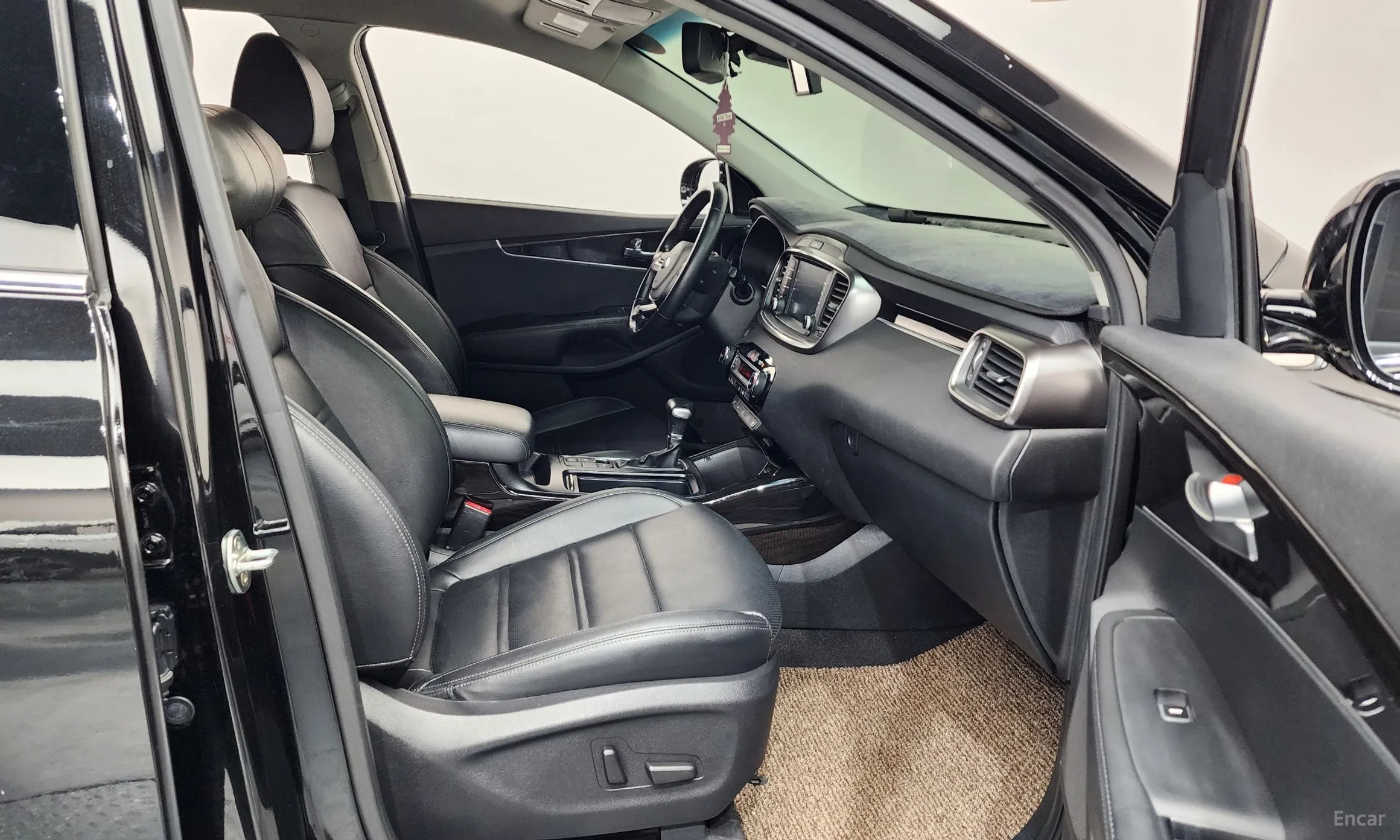 Kia Sorento превью 11