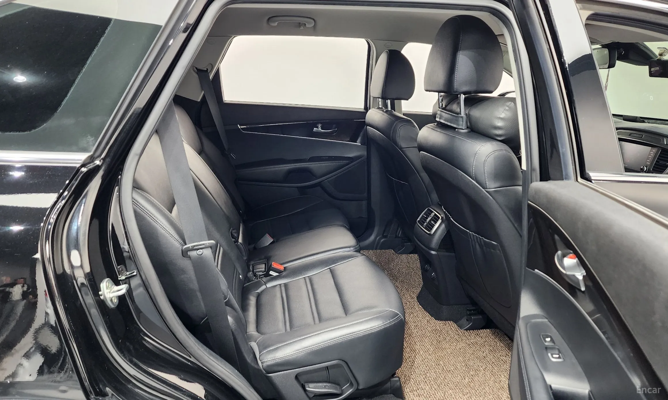 Kia Sorento превью 12