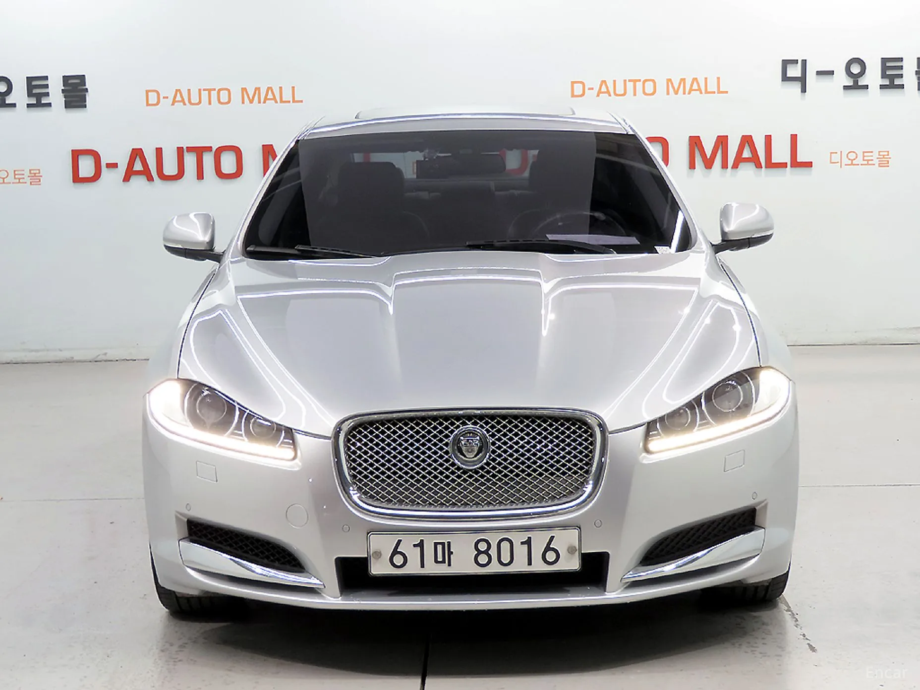 Jaguar New XF