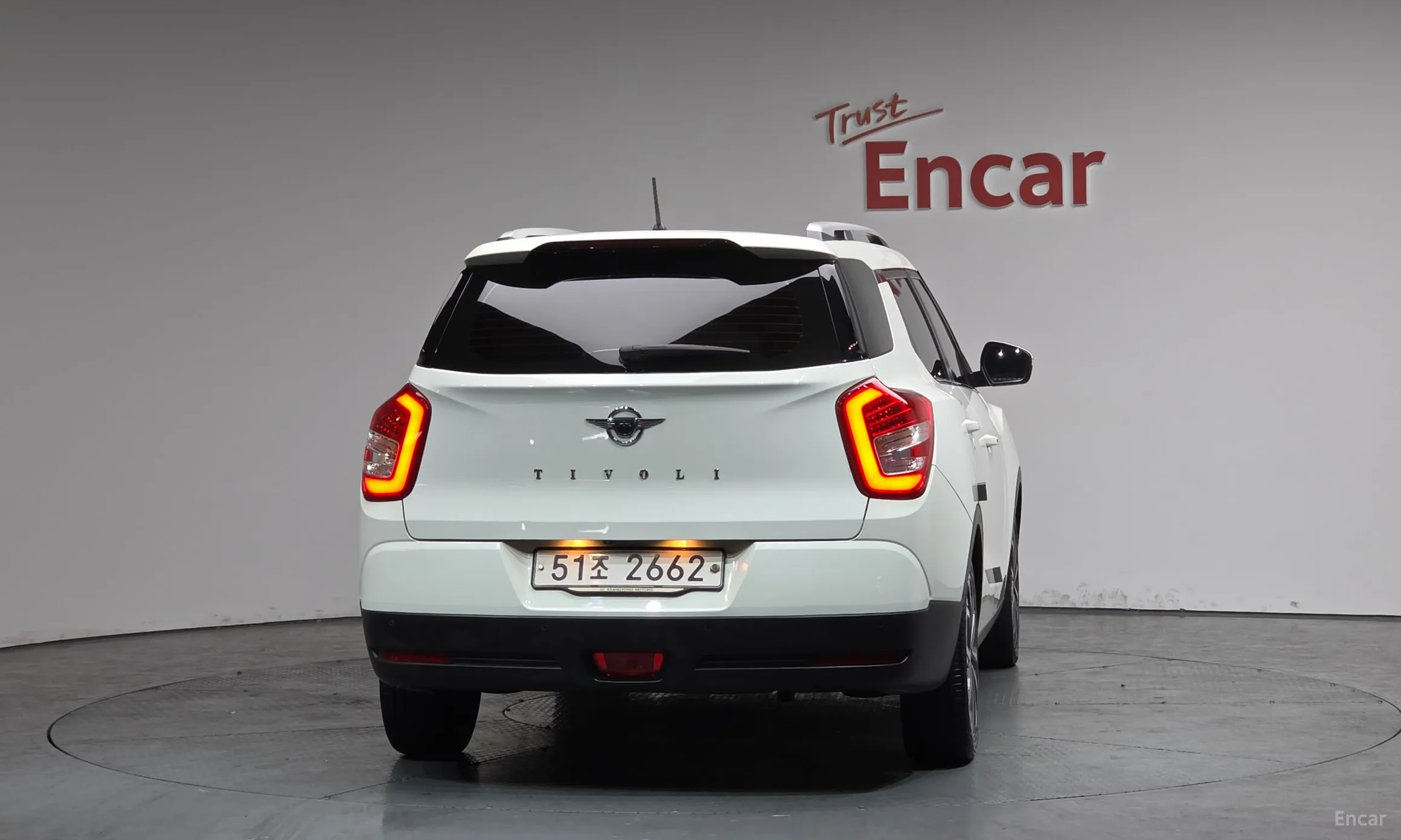 KG Mobility (SsangYong) Tivoli Air превью 4