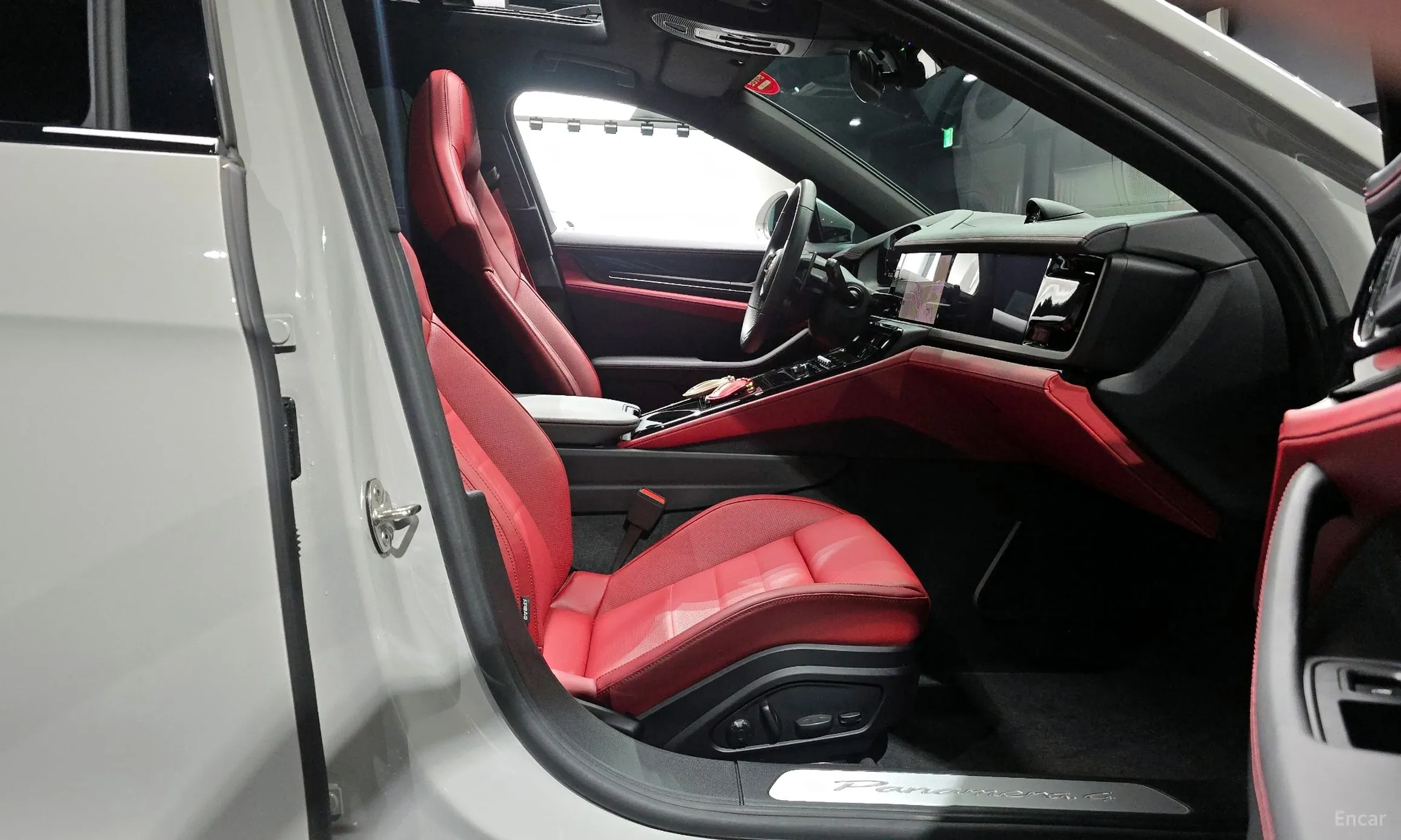 Porsche Panamera (976) превью 11