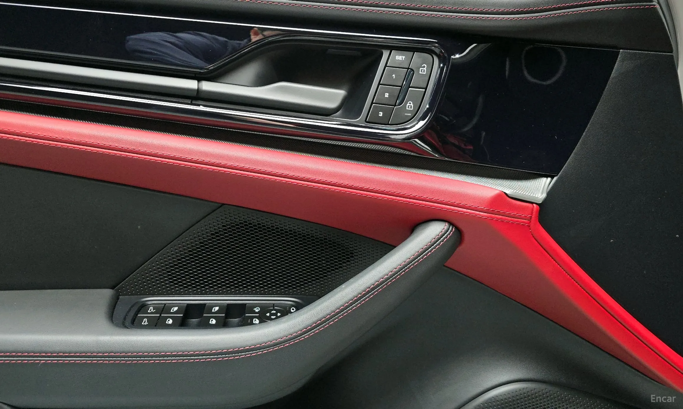 Porsche Panamera (976) превью 17