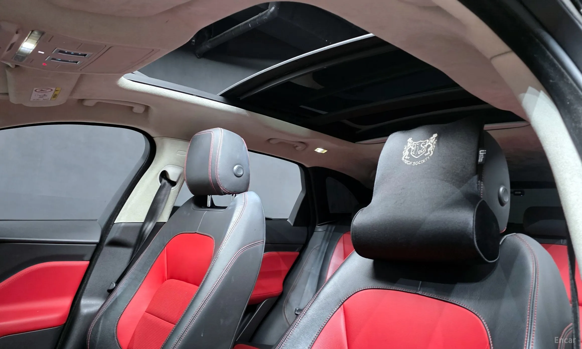 Jaguar F-PACE превью 19