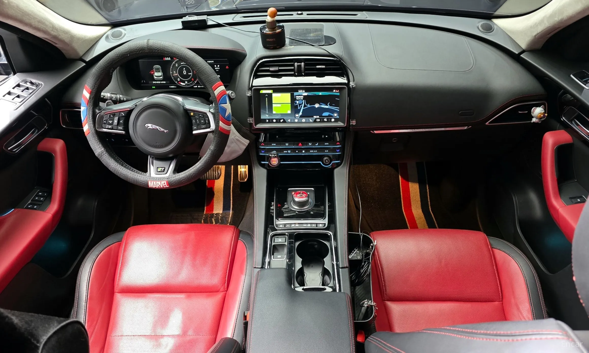 Jaguar F-PACE превью 7