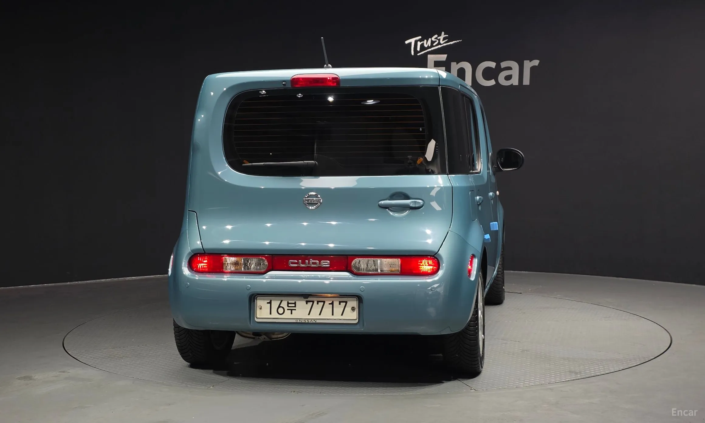Nissan Cube превью 4