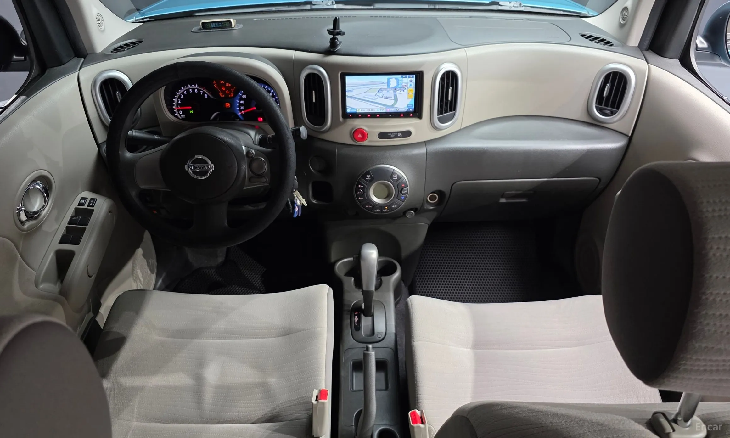 Nissan Cube превью 7