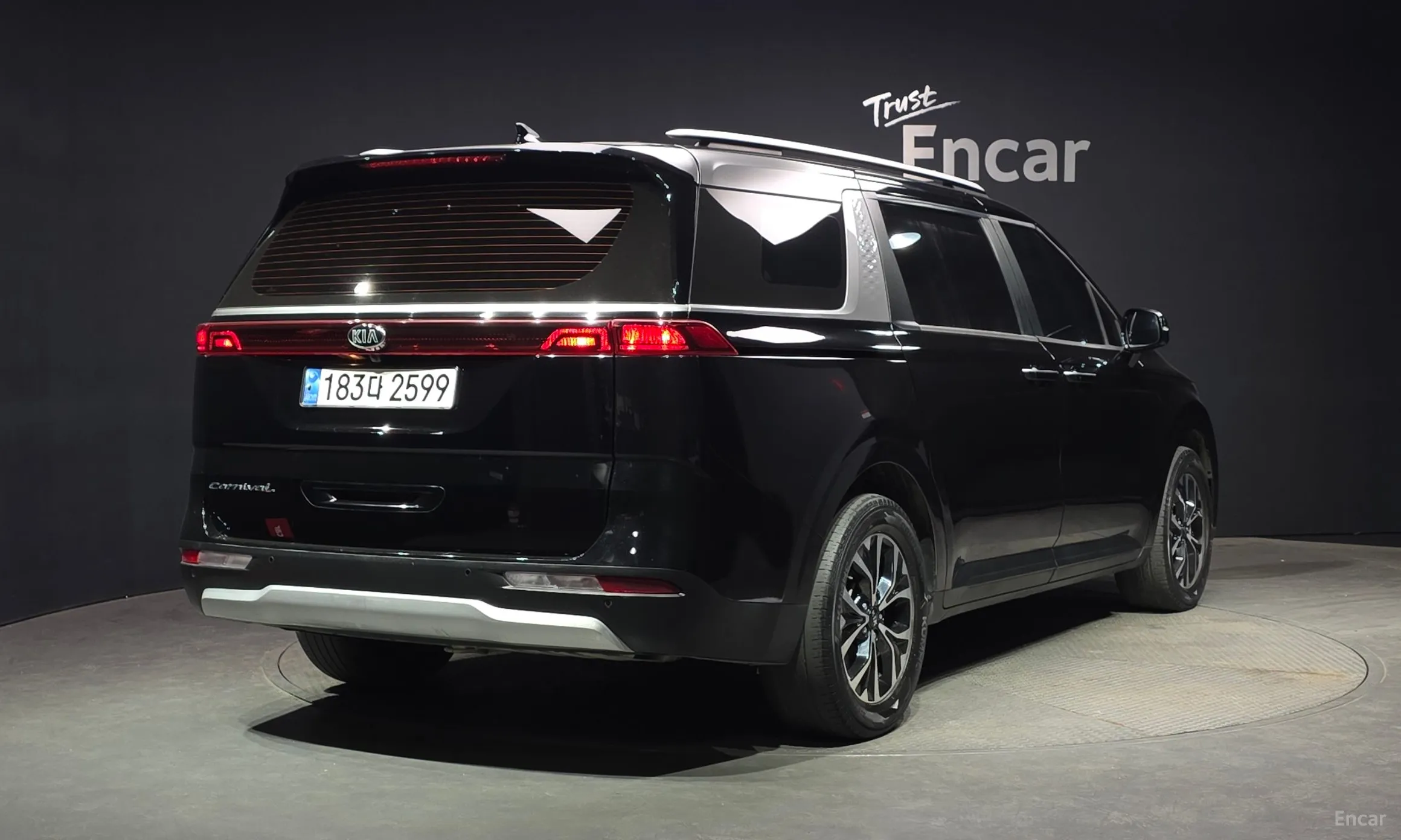 Kia Carnival Gen 4 превью 2