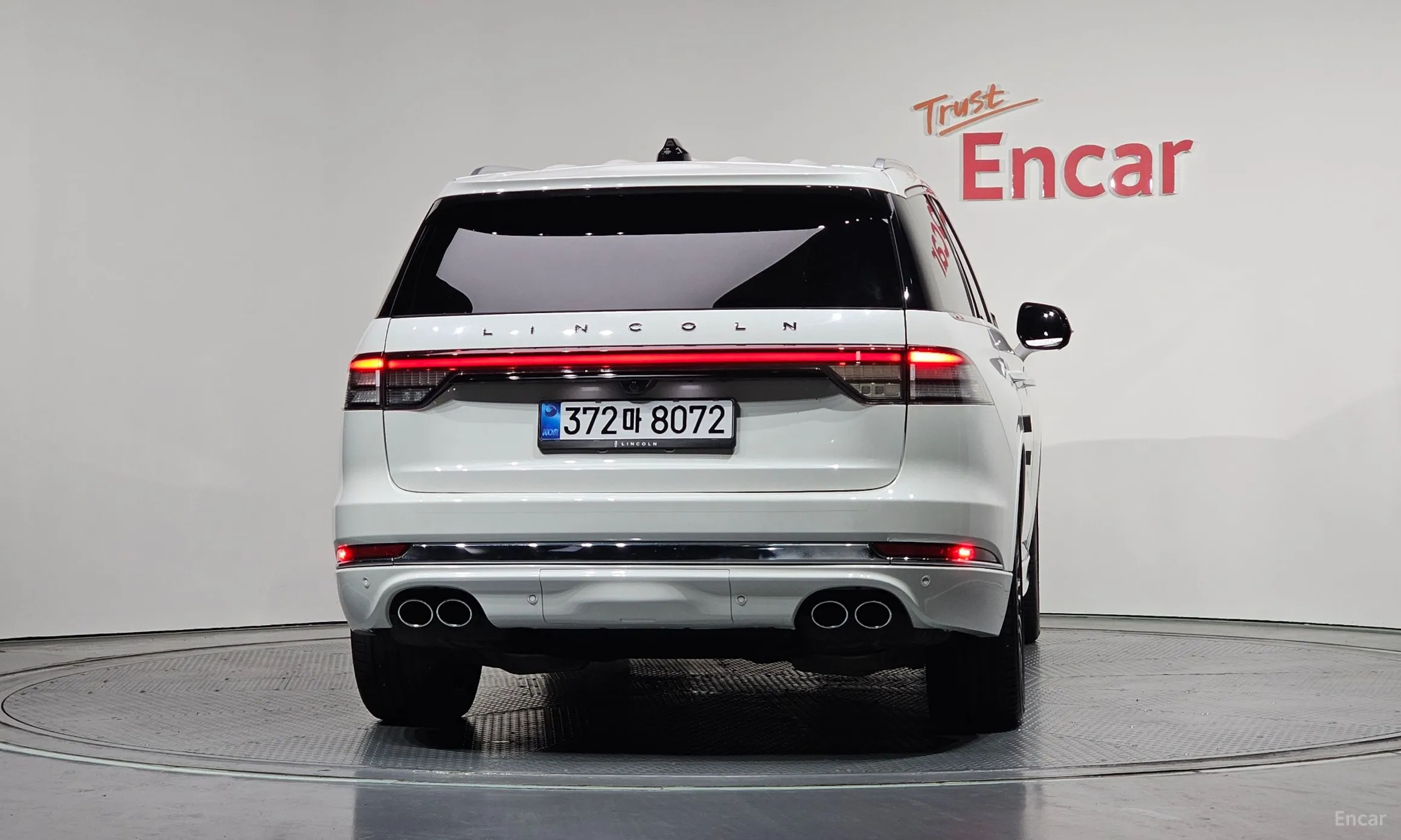 Lincoln Aviator 2nd Generation превью 4
