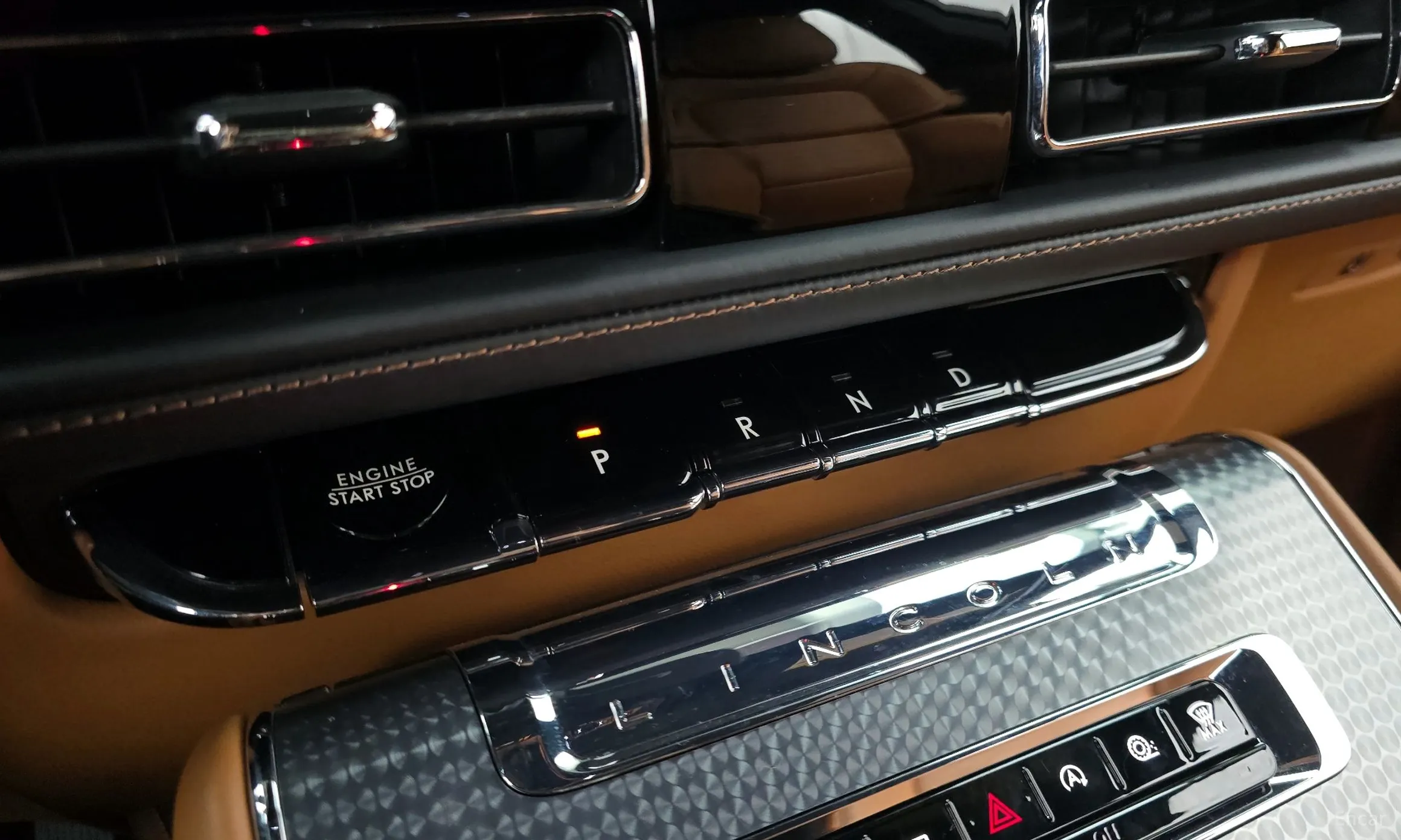 Lincoln Aviator 2nd Generation превью 9