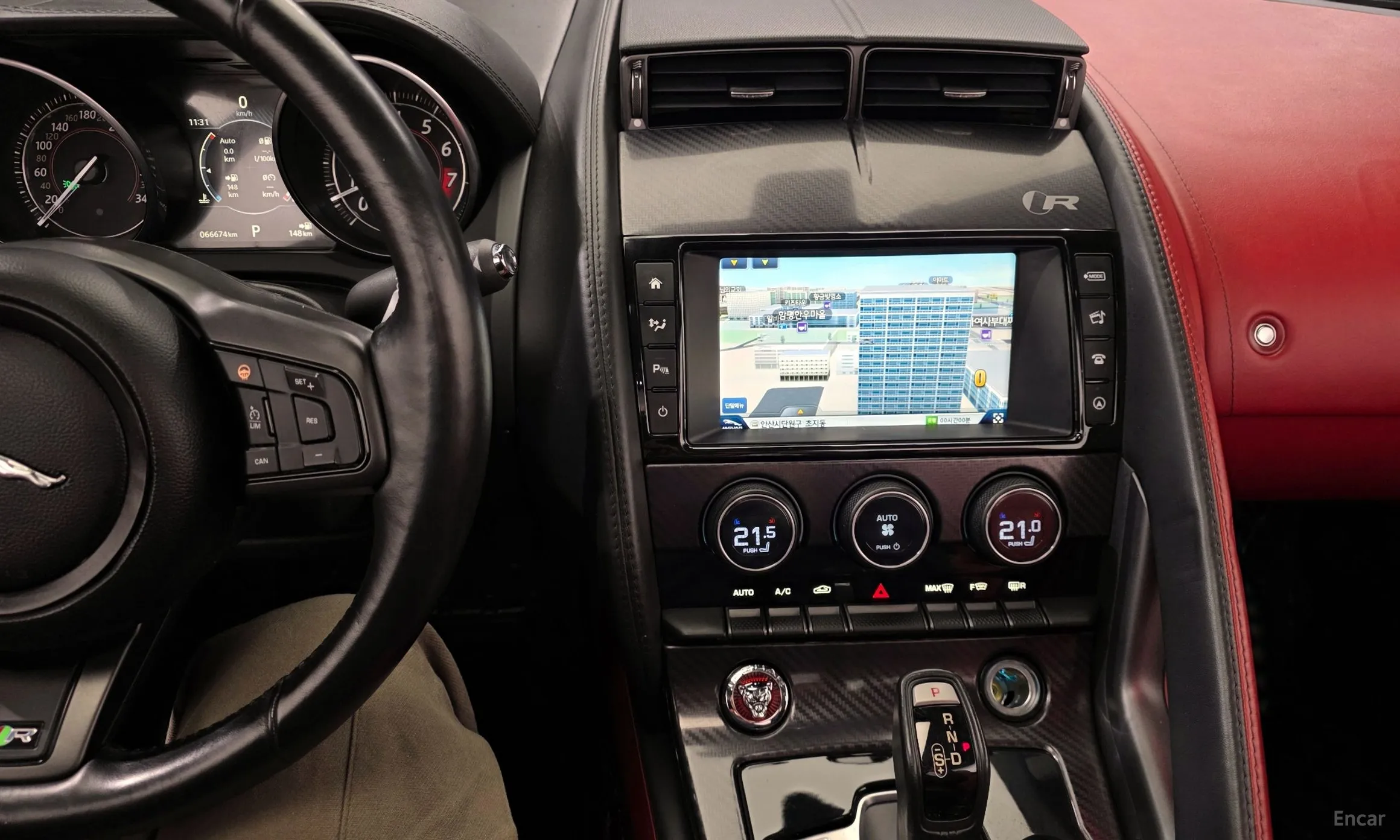 Jaguar F-TYPE превью 18