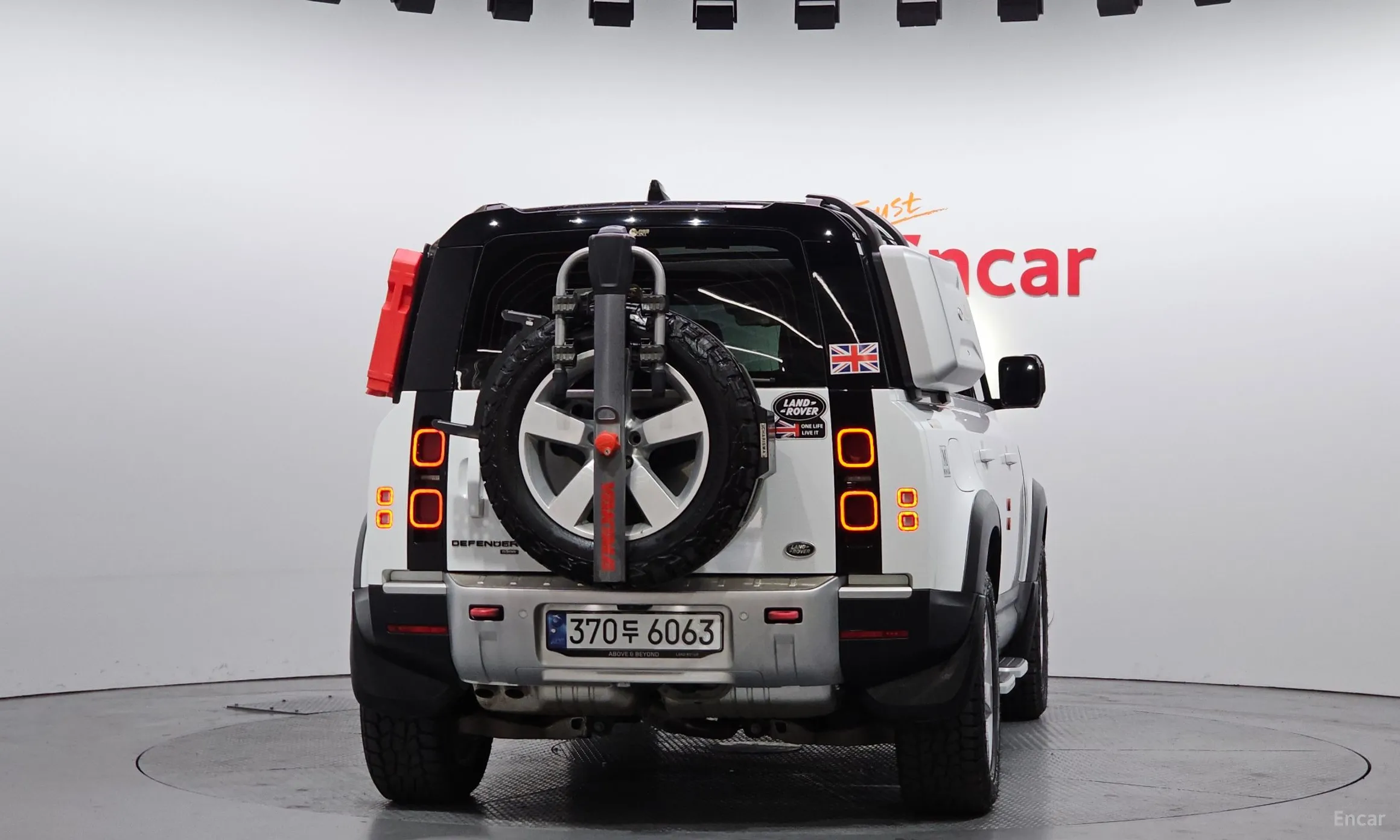 Land Rover Defender (L663) превью 4