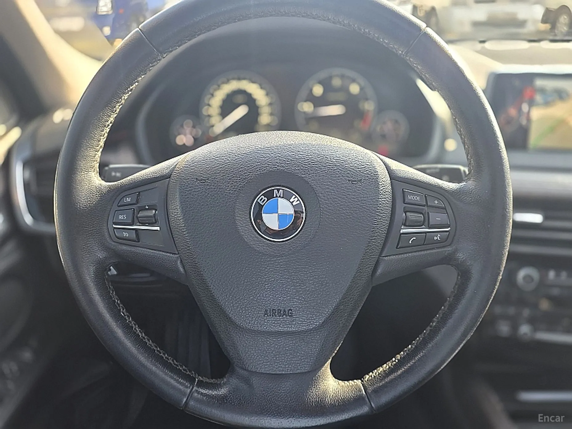 BMW X5 (F15) превью 9
