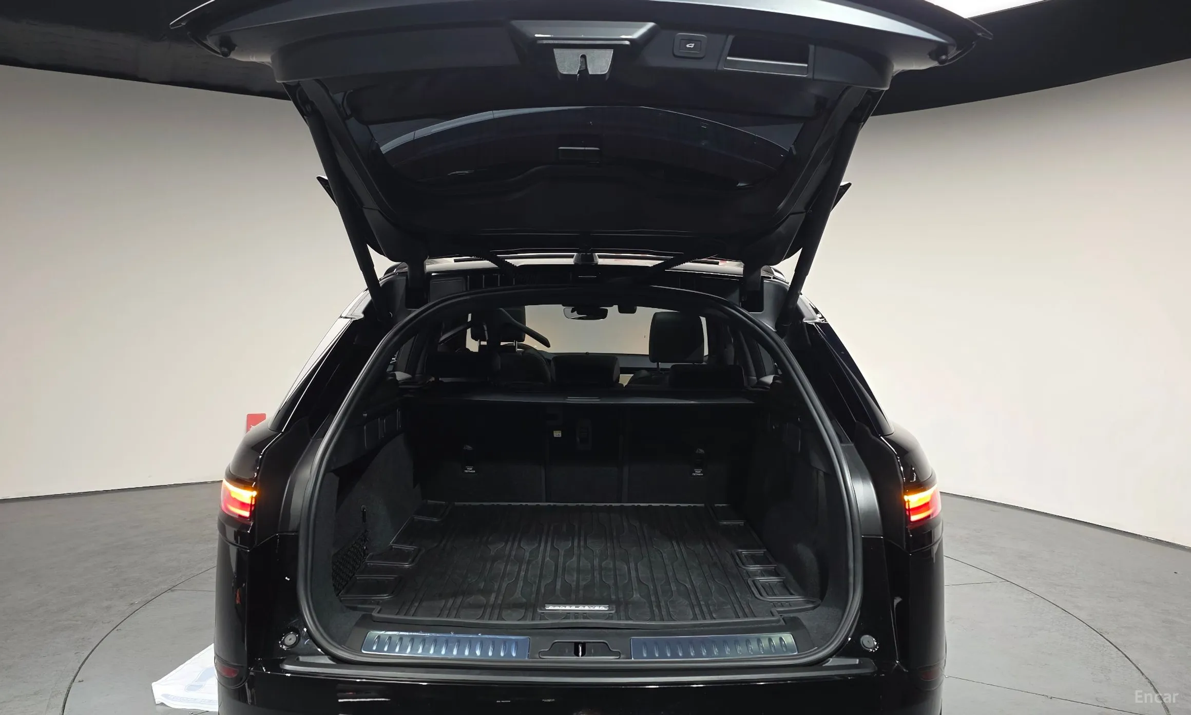 Land Rover Range Rover Bella превью 20