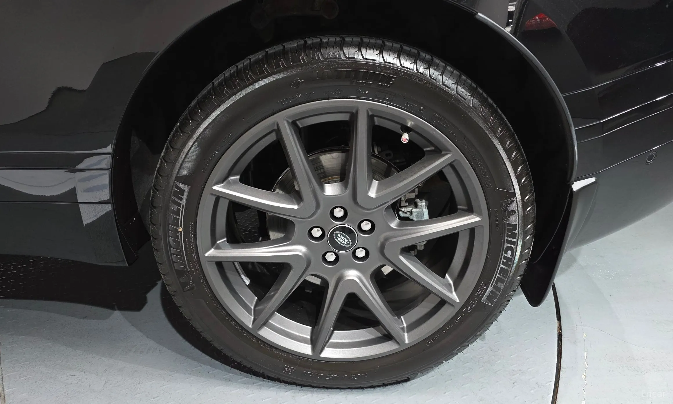 Land Rover Range Rover Bella превью 5