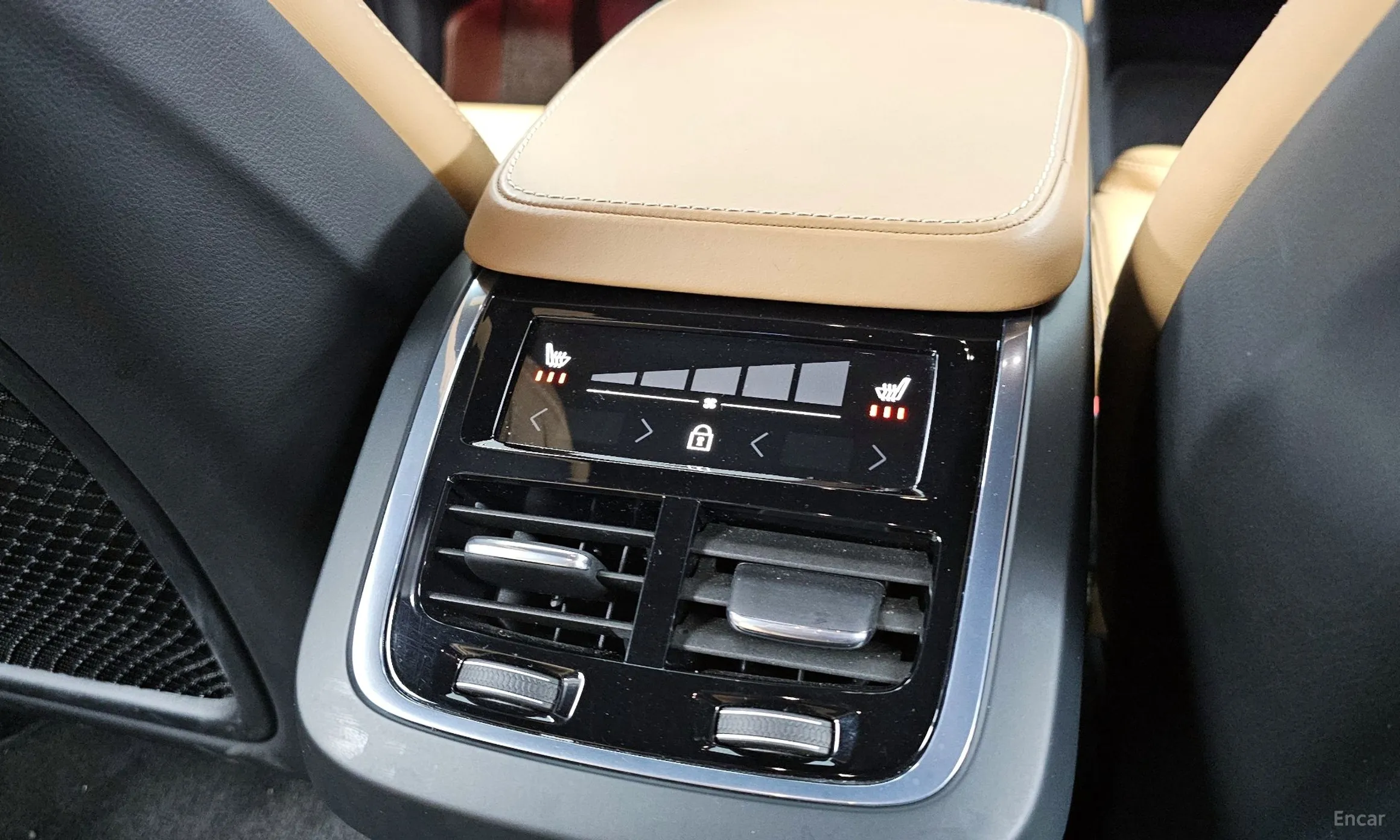 Volvo S90 превью 19