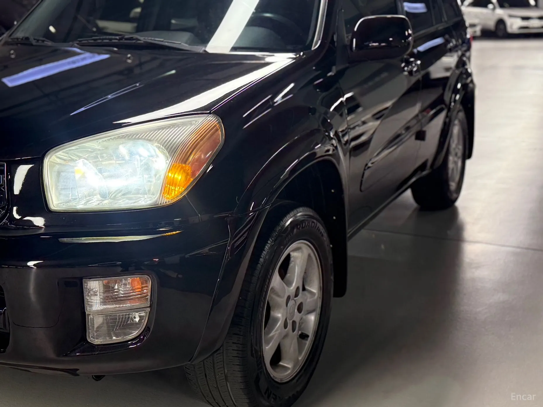 Toyota RAV4 превью 18