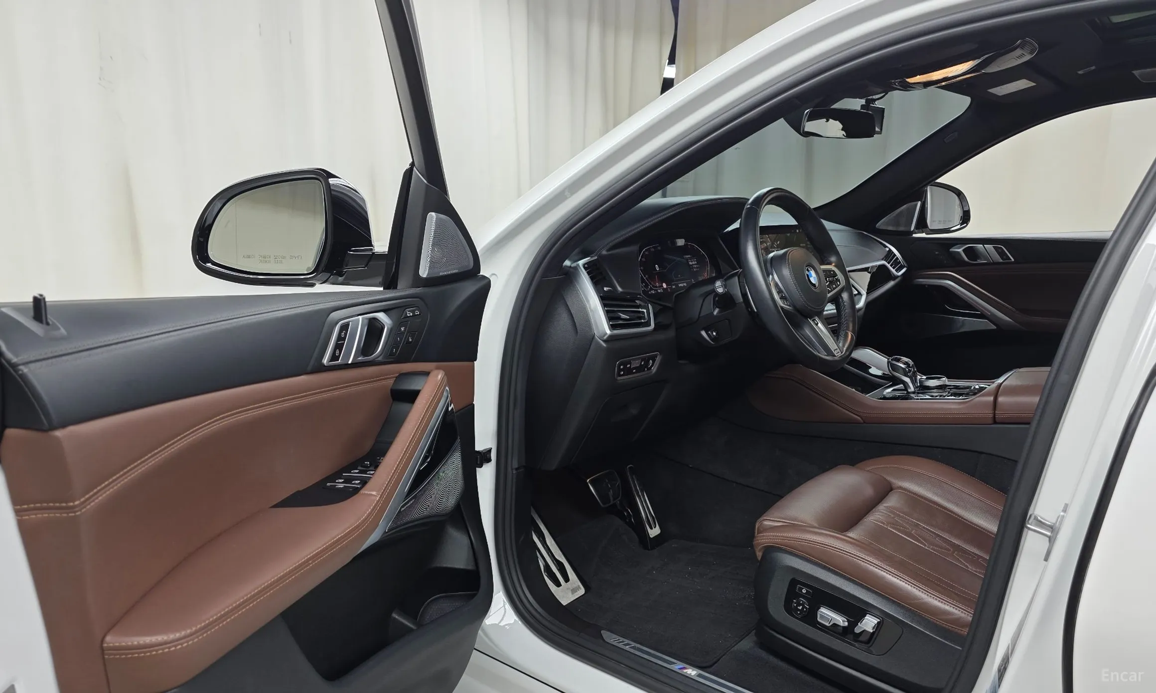 BMW X6 (G06) превью 10