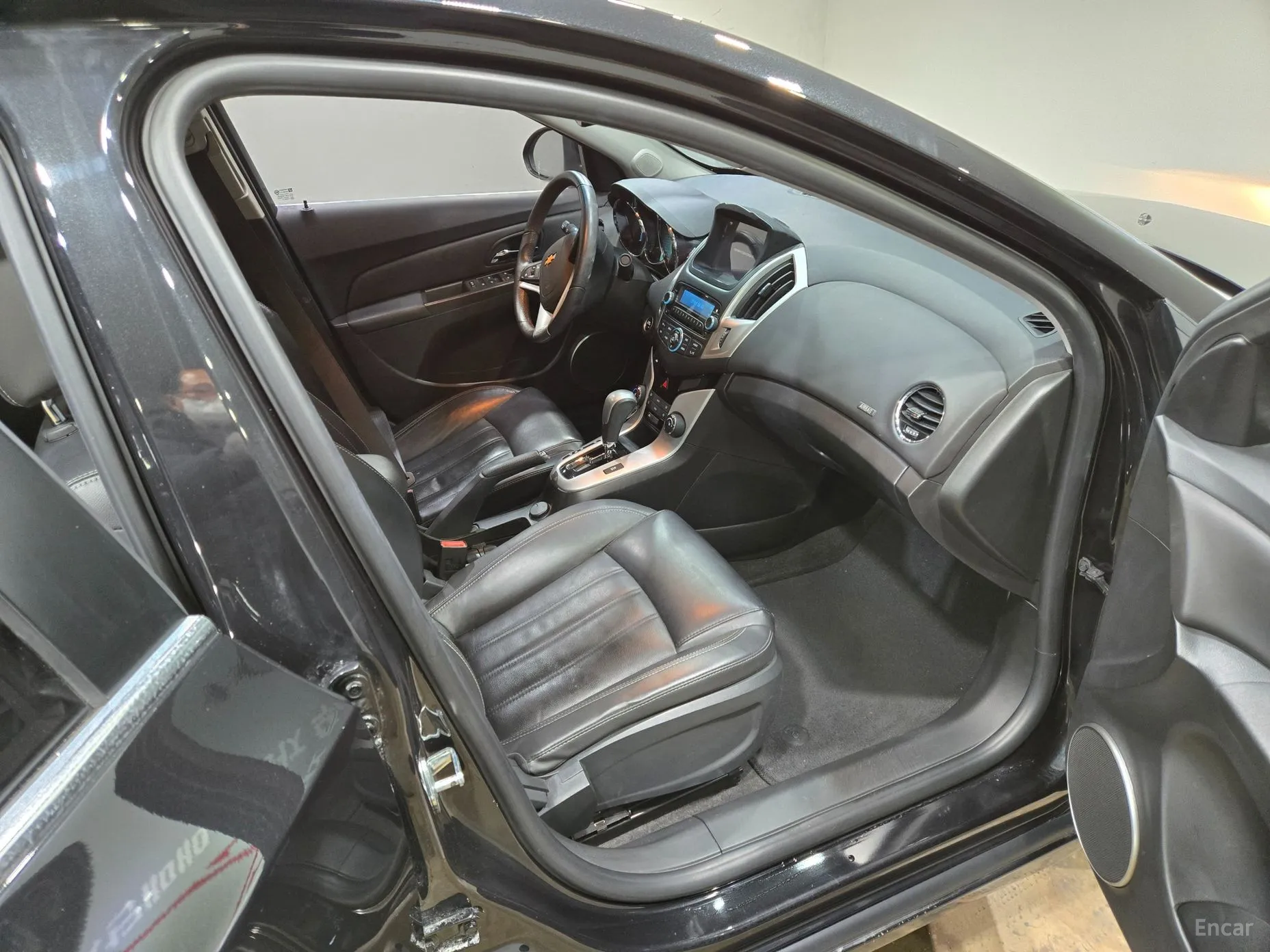 Chevrolet (GM Daewoo) Cruze превью 17