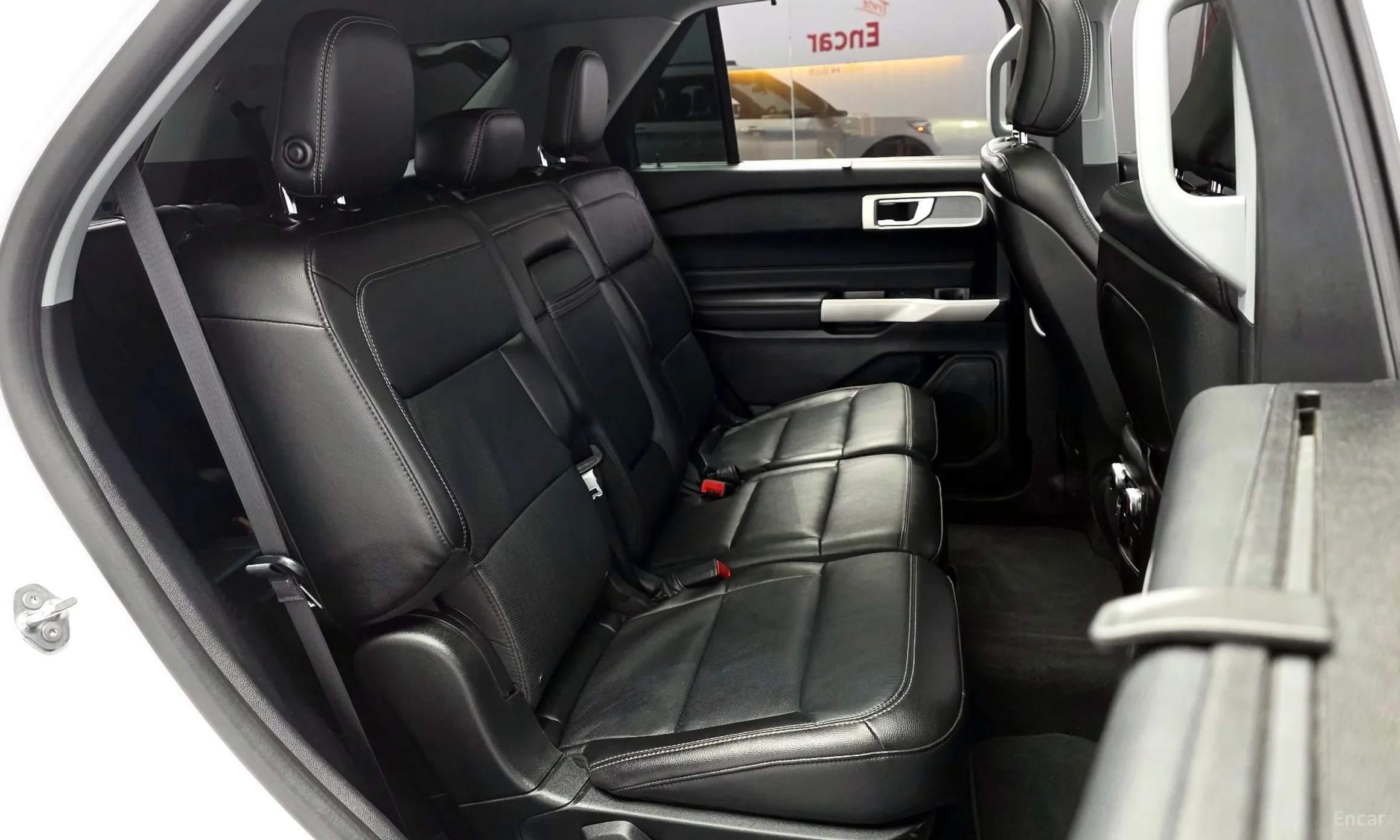 Ford Explorer 6th Generation превью 12