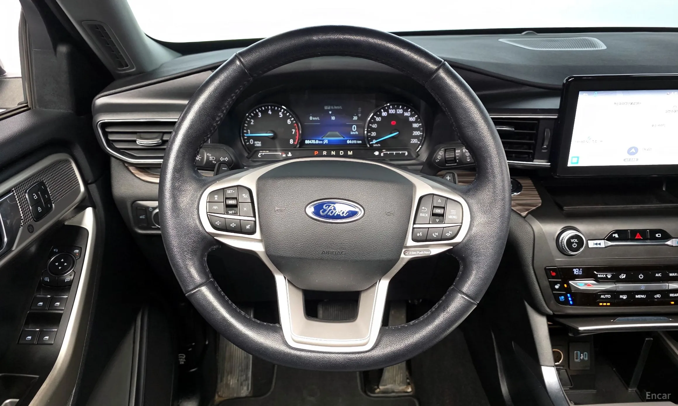 Ford Explorer 6th Generation превью 13