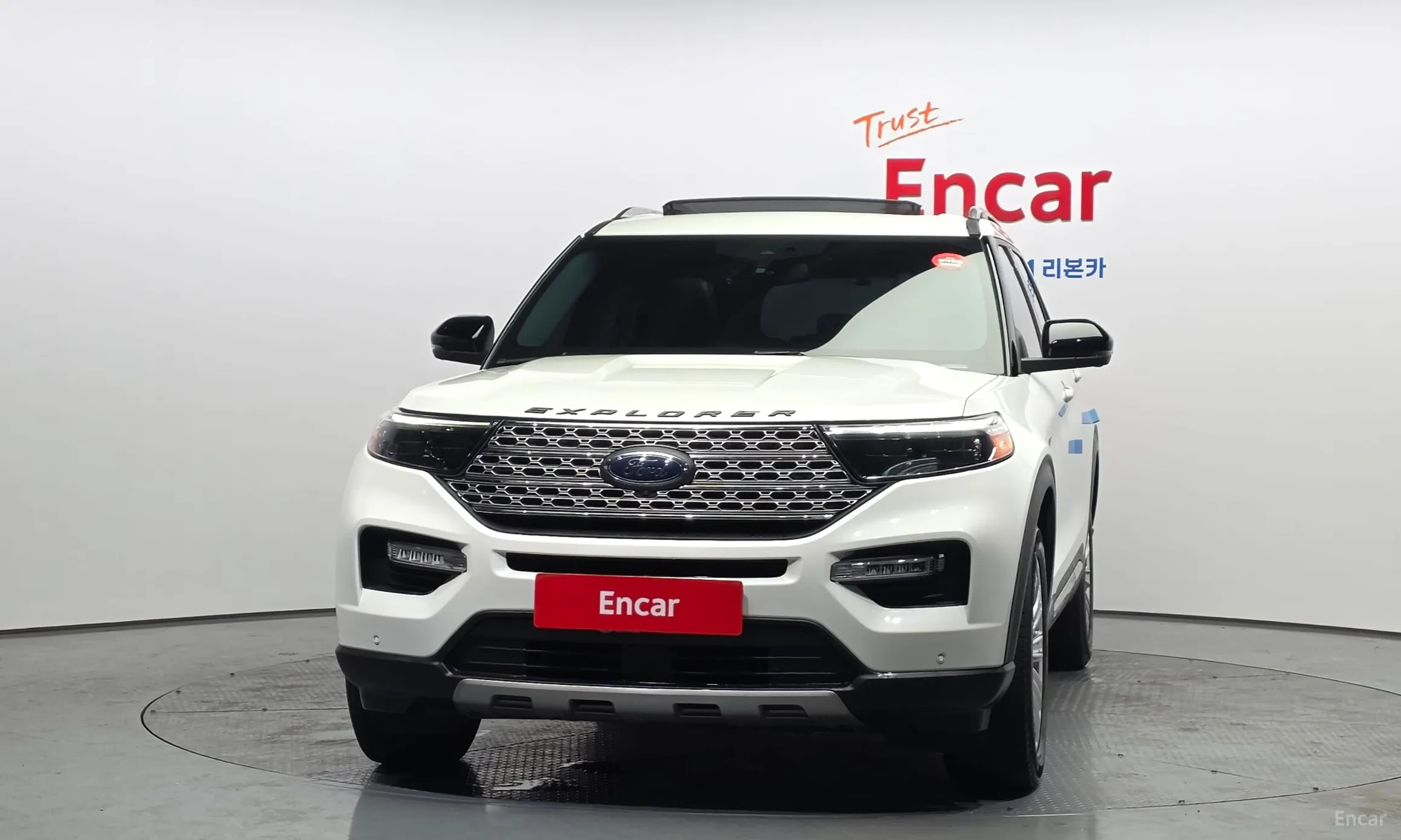 Ford Explorer 6th Generation превью 3