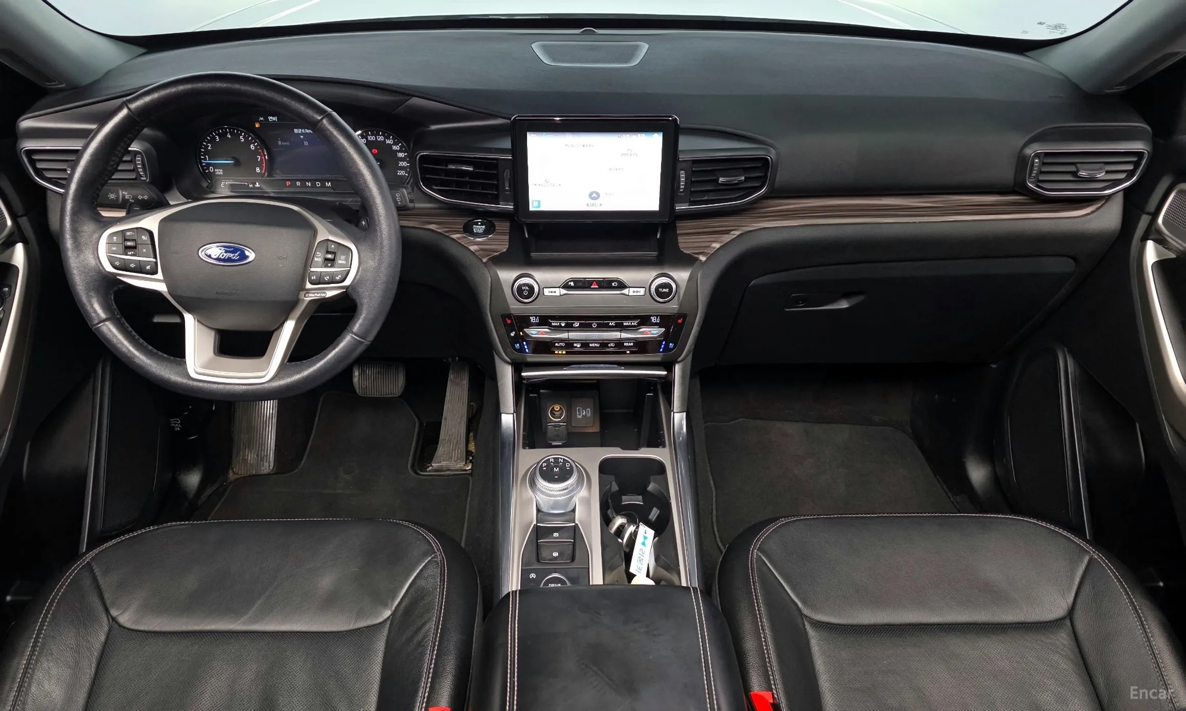 Ford Explorer 6th Generation превью 7