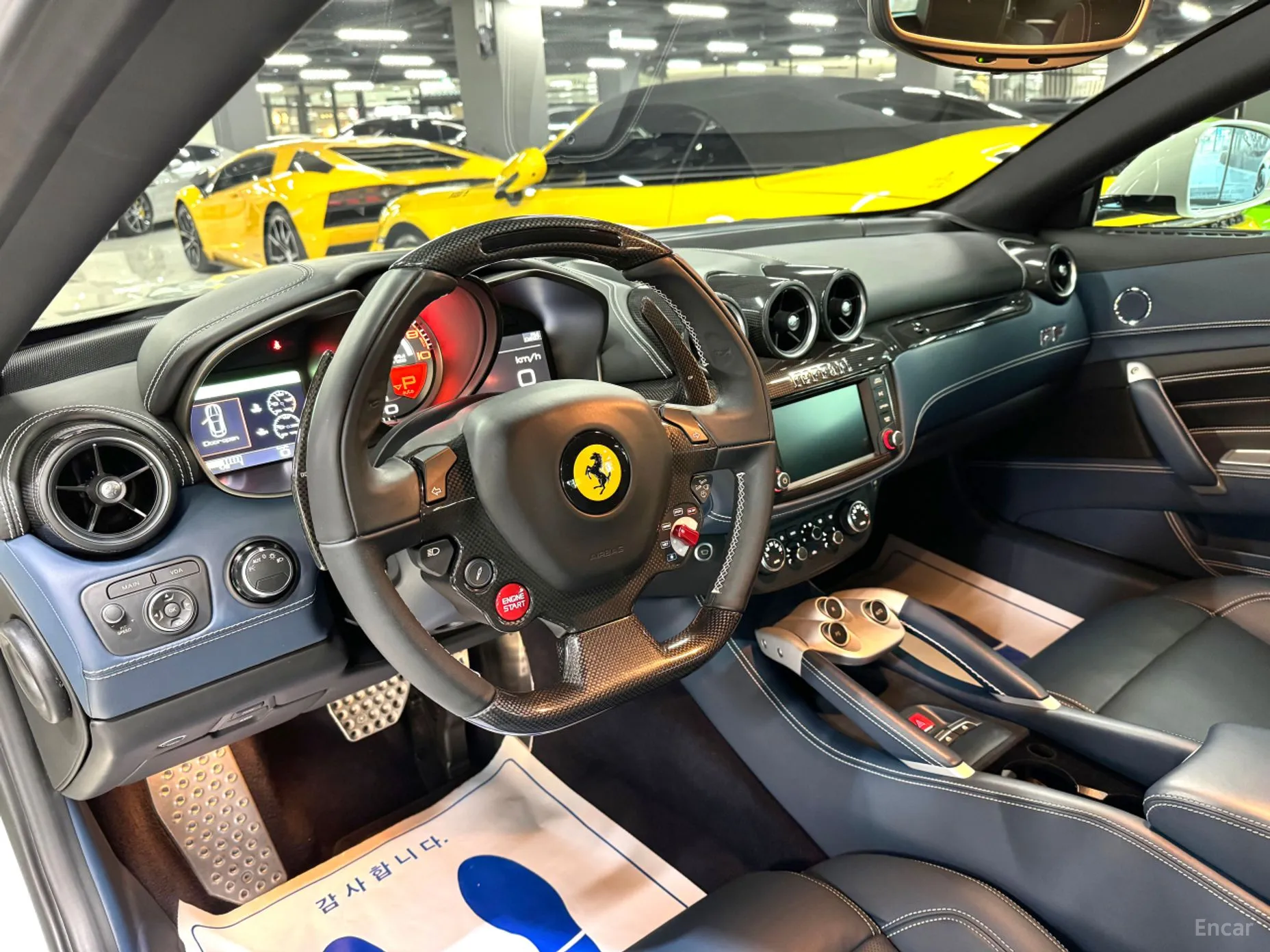 Ferrari FF превью 4