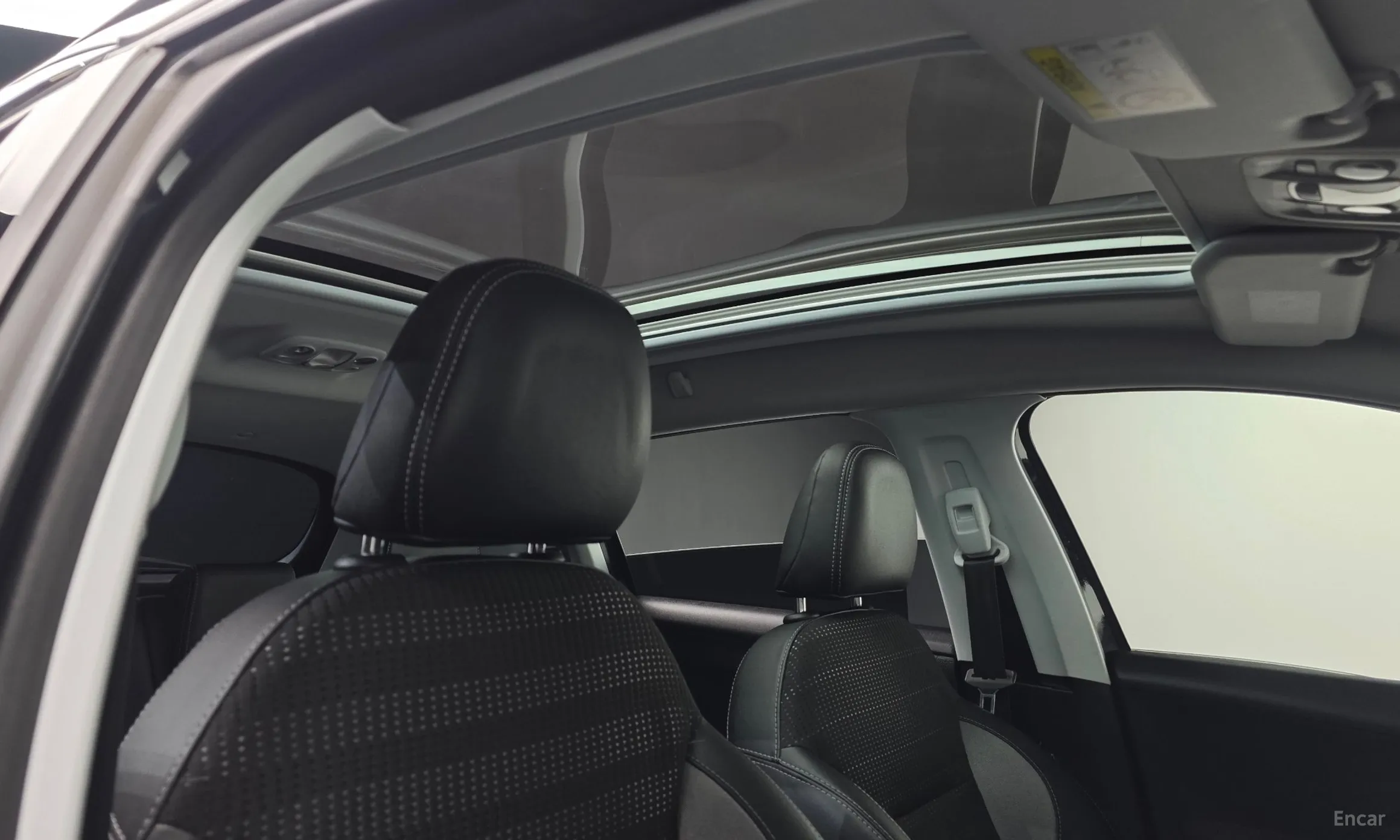 Peugeot 2008. превью 17