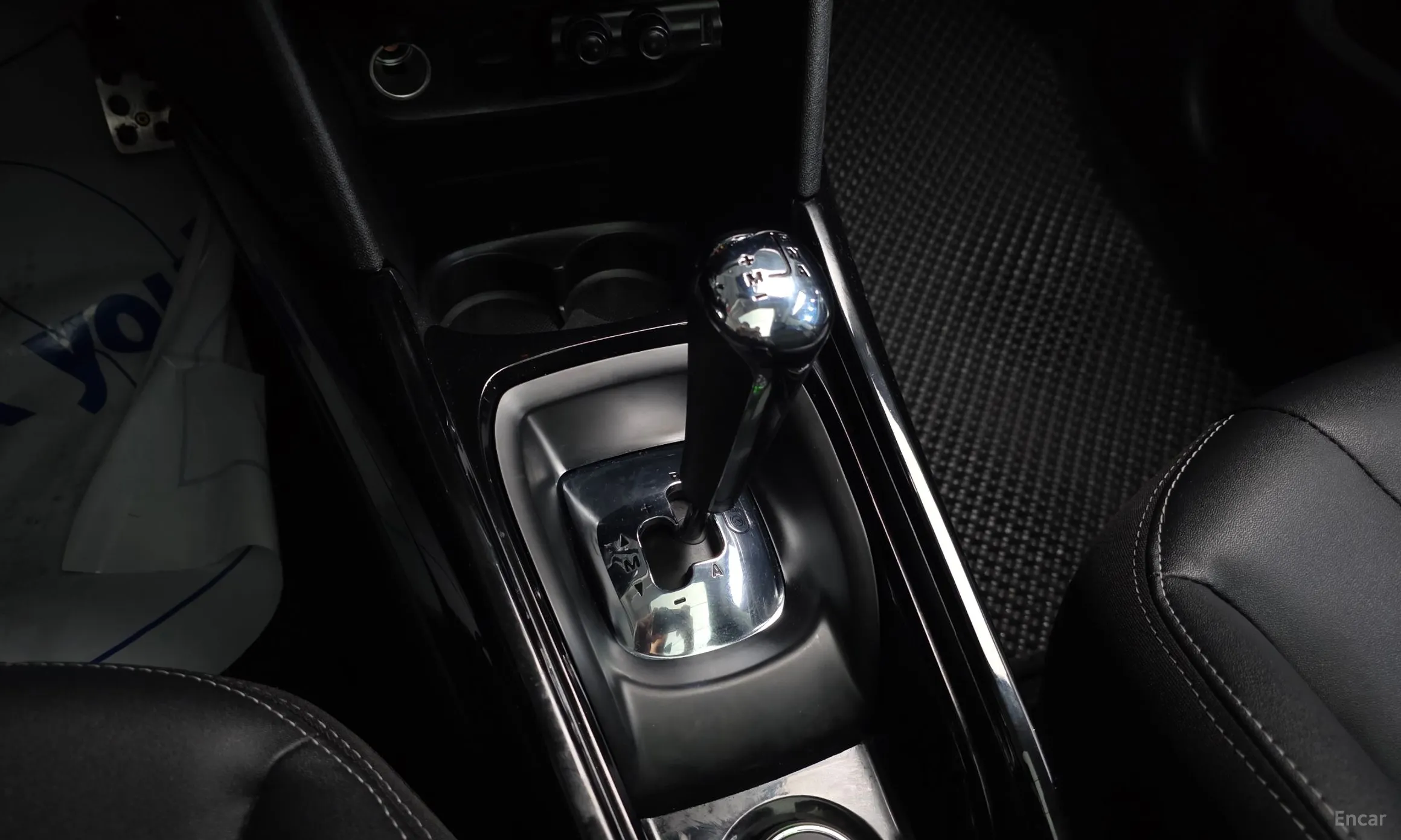Peugeot 2008. превью 9