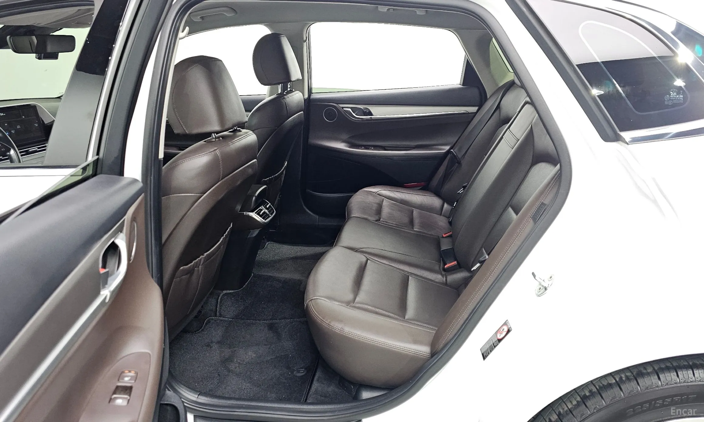 Hyundai Grandeur IG превью 12