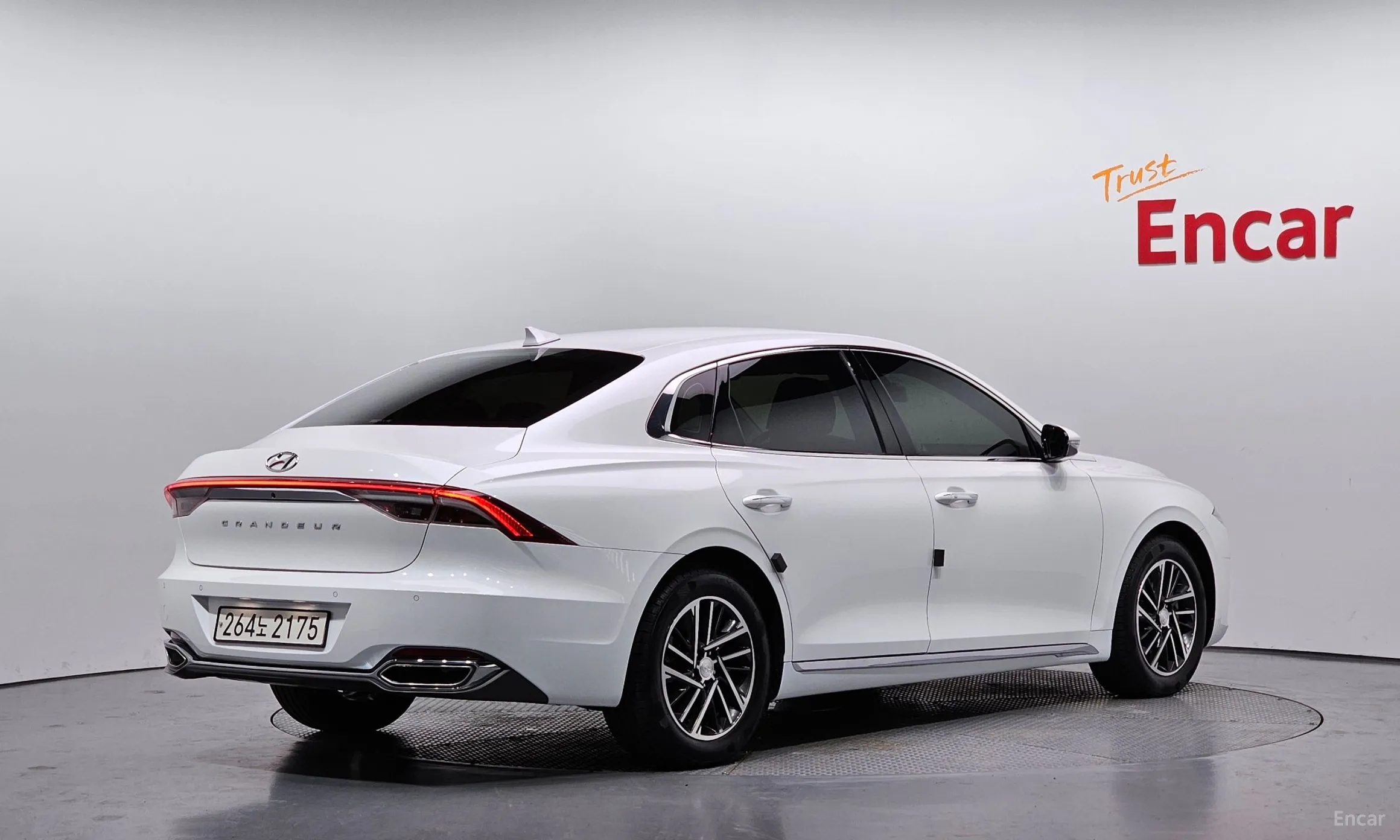 Hyundai Grandeur IG превью 2